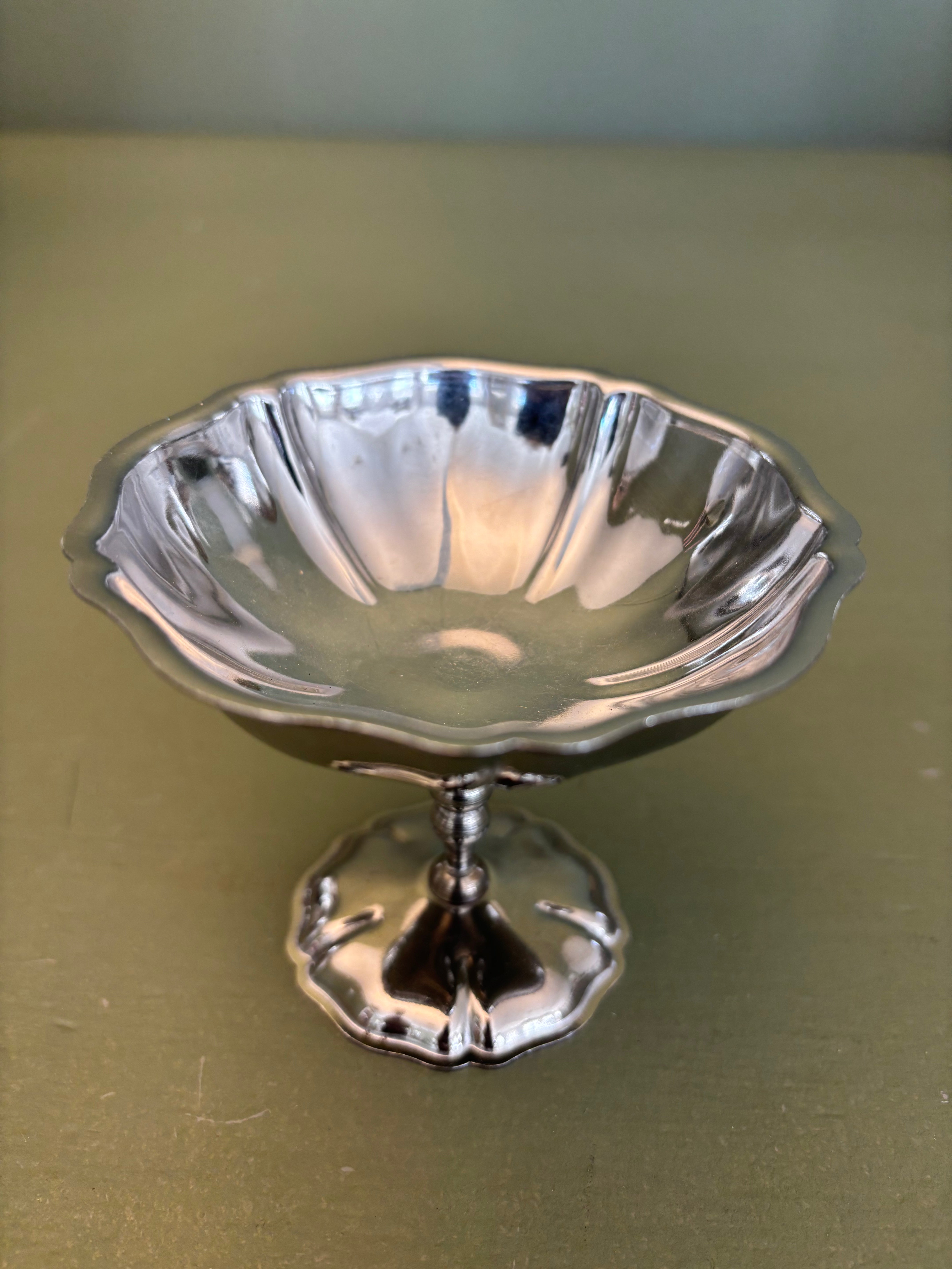 Isskål, h7,5 cm.