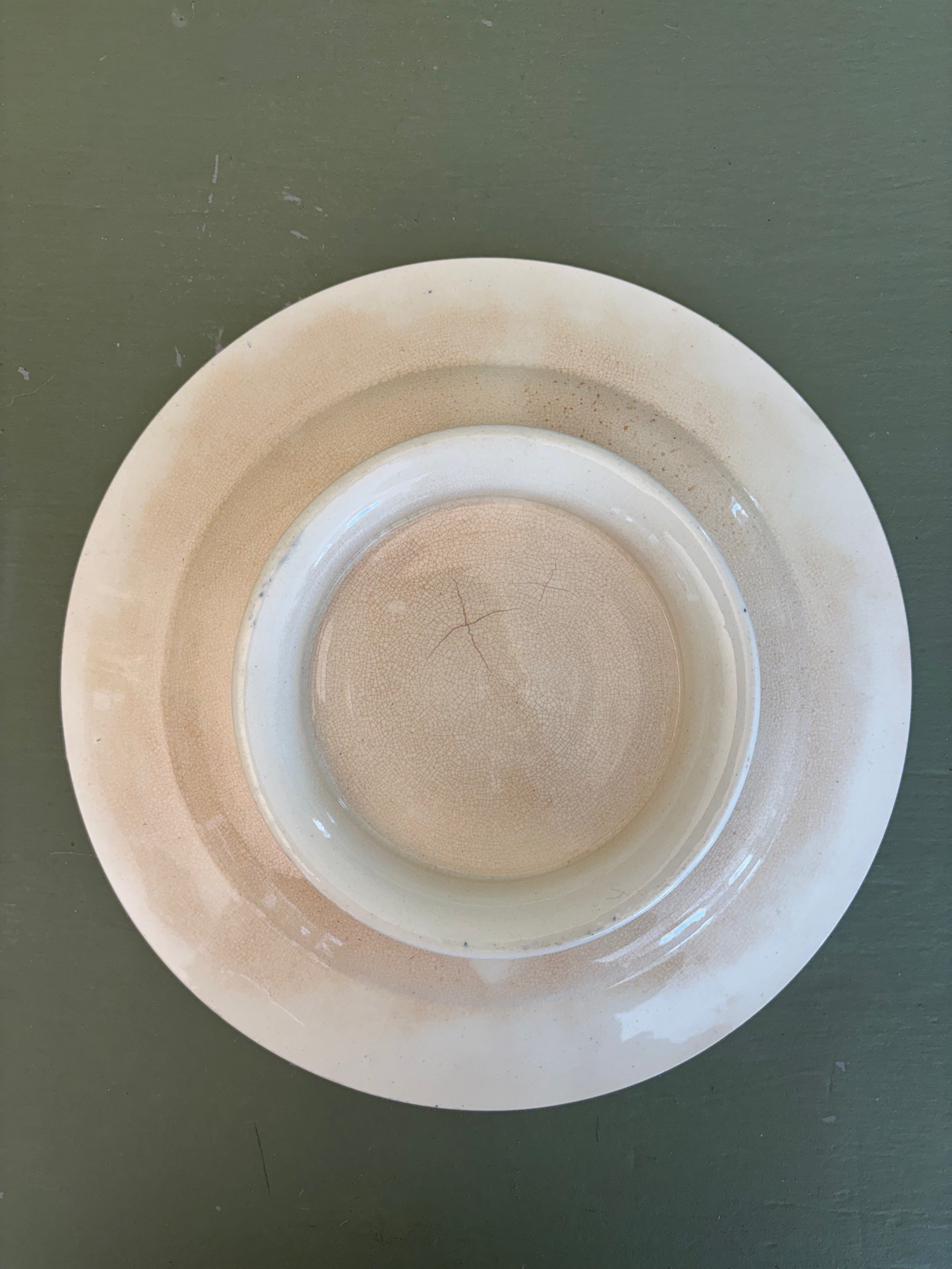 Fransk fad på fod, Ø24 cm.