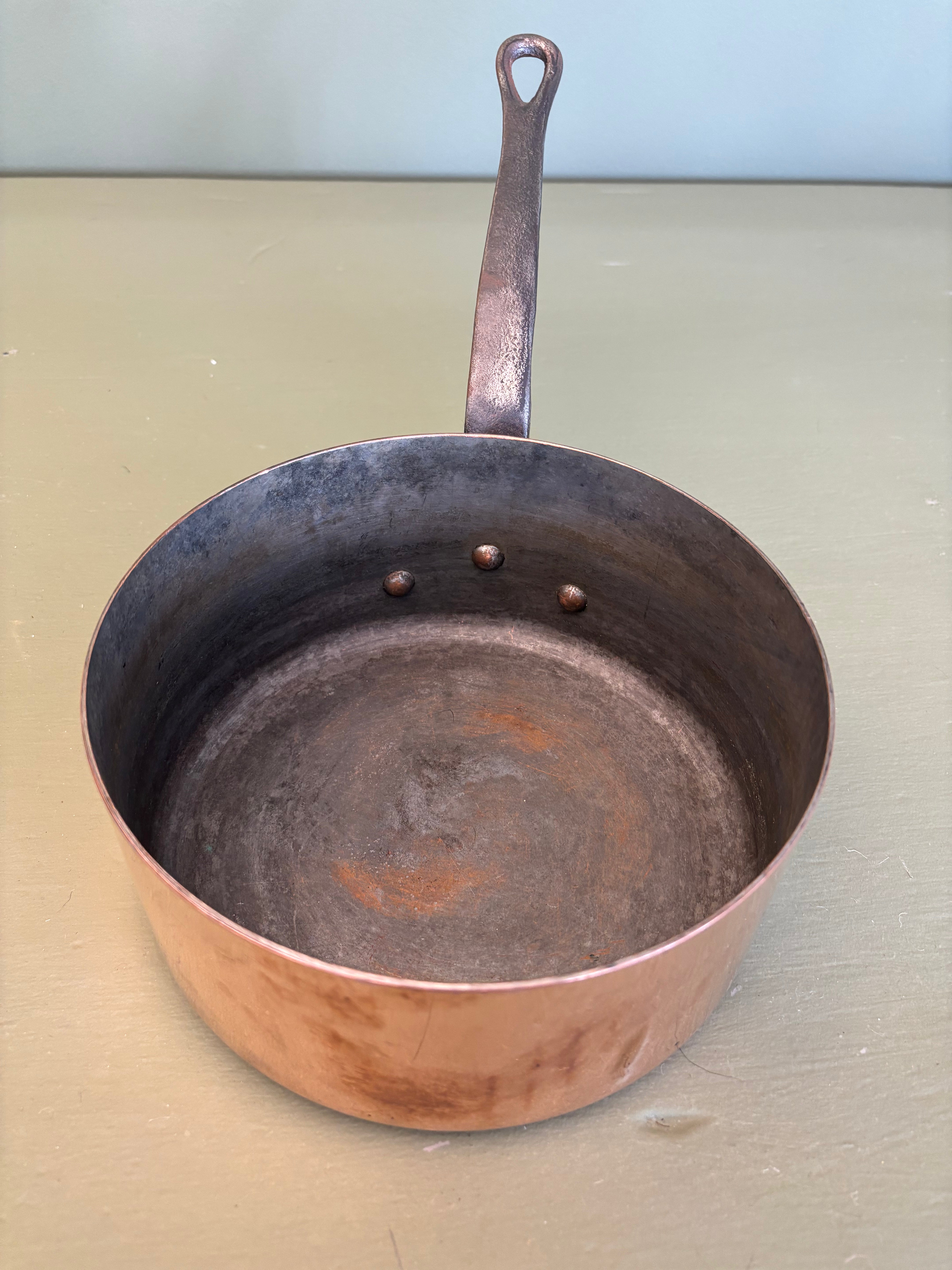 Kobbergryde, Ø19 cm.