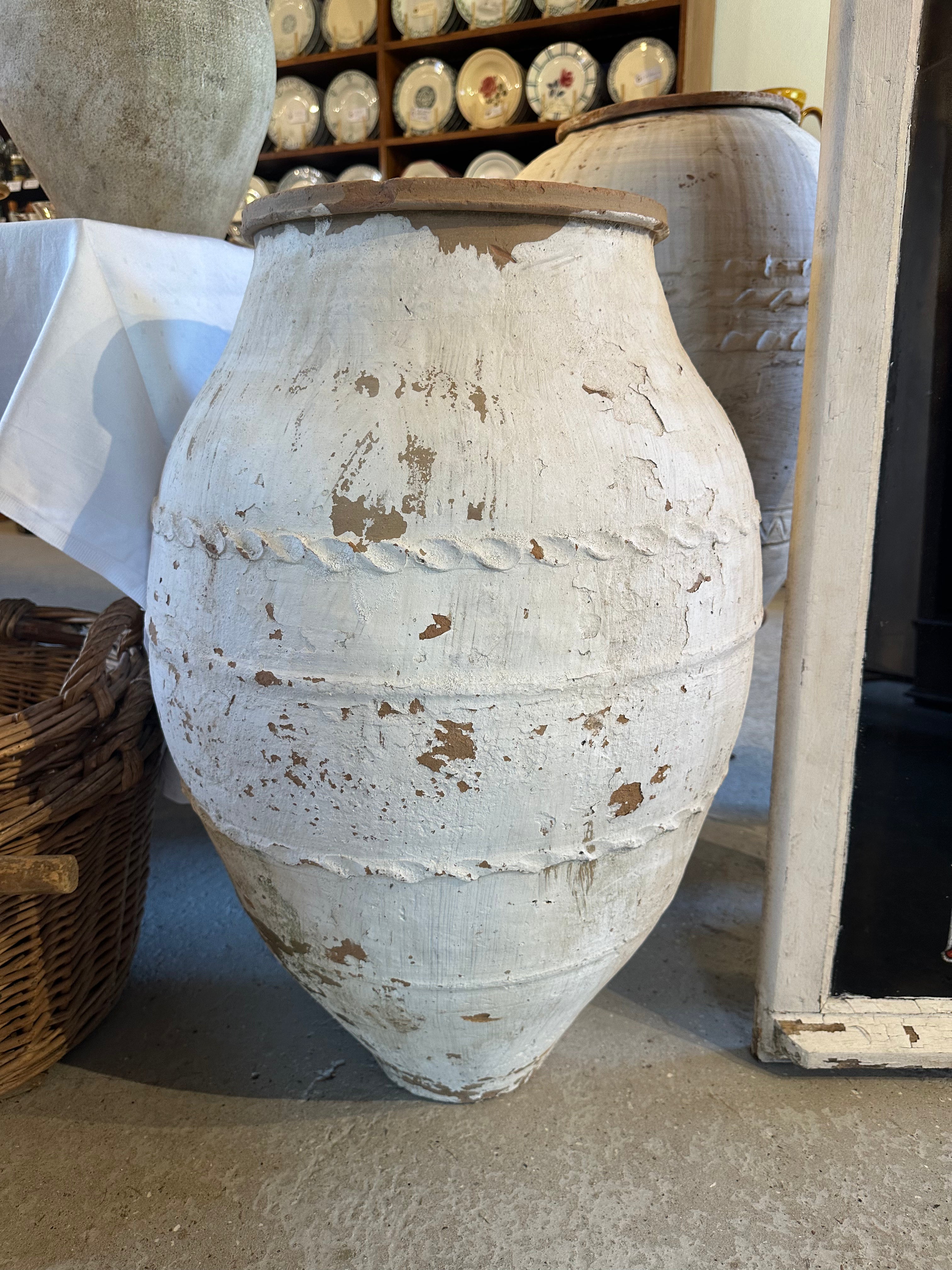 Hvid tyrkisk krukke, 76 cm