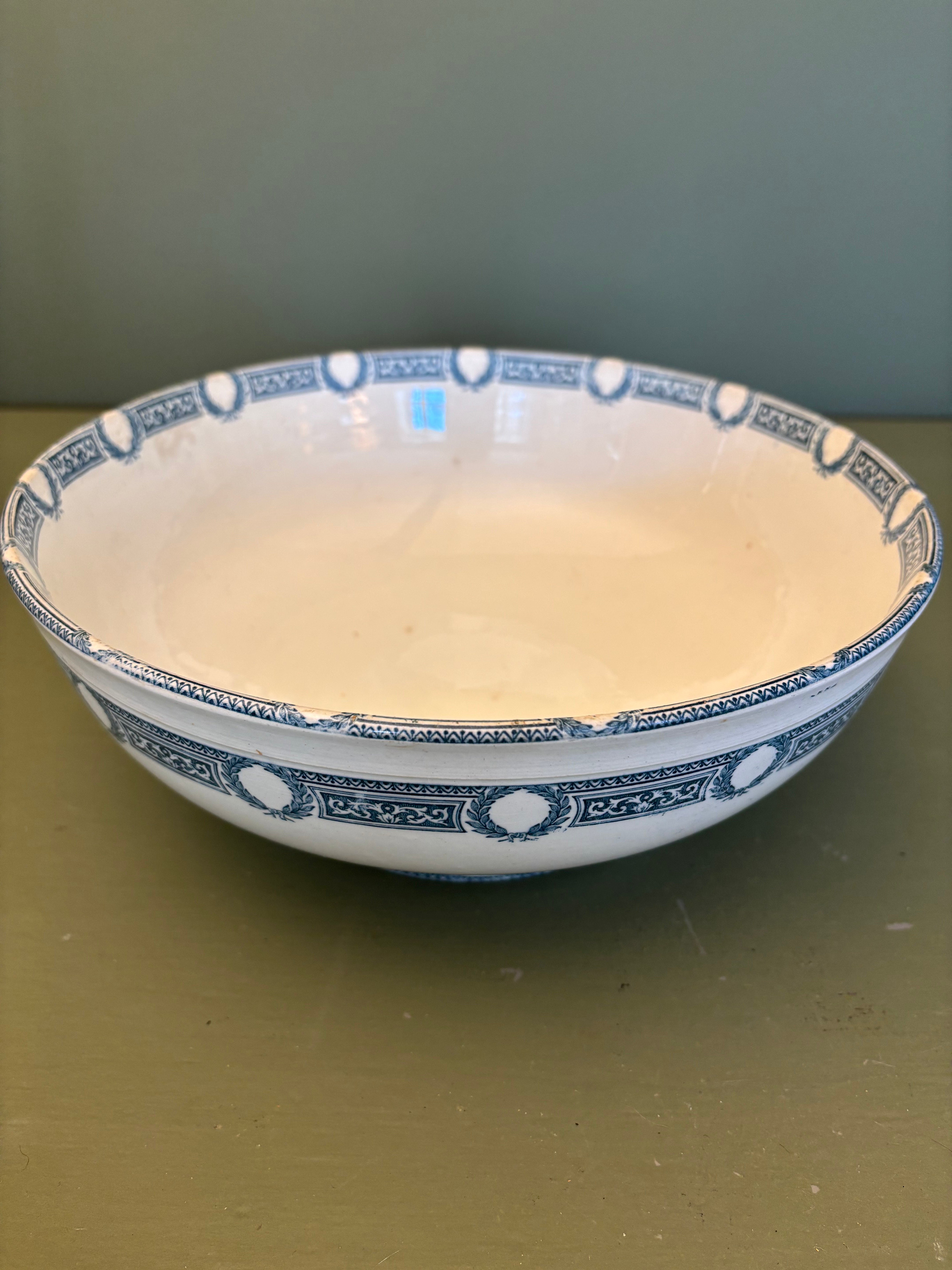 Fransk skål, Ø27,5 cm.