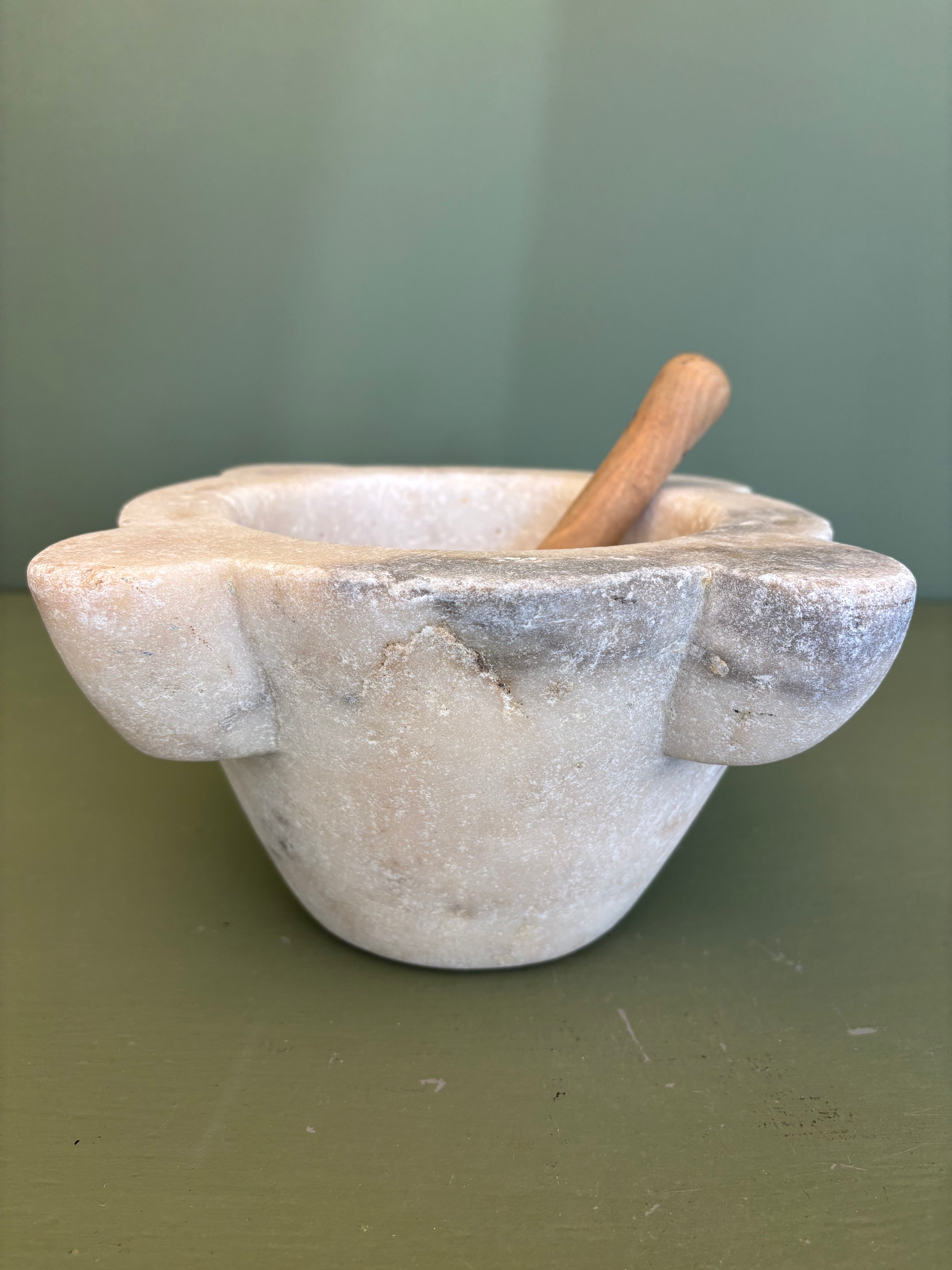 Morter, Ø26,5 cm.