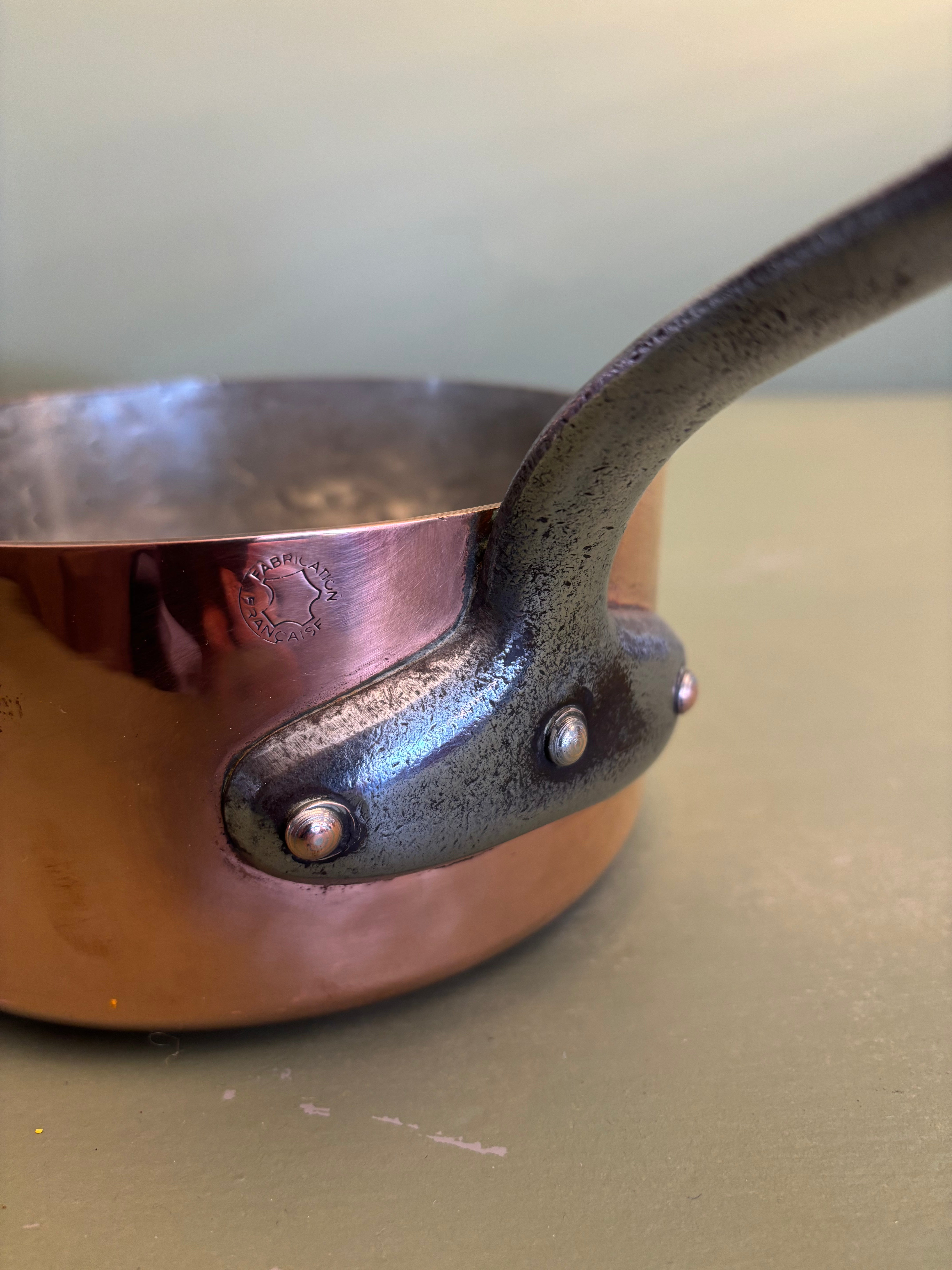 Kobbergryde, Ø16 cm.