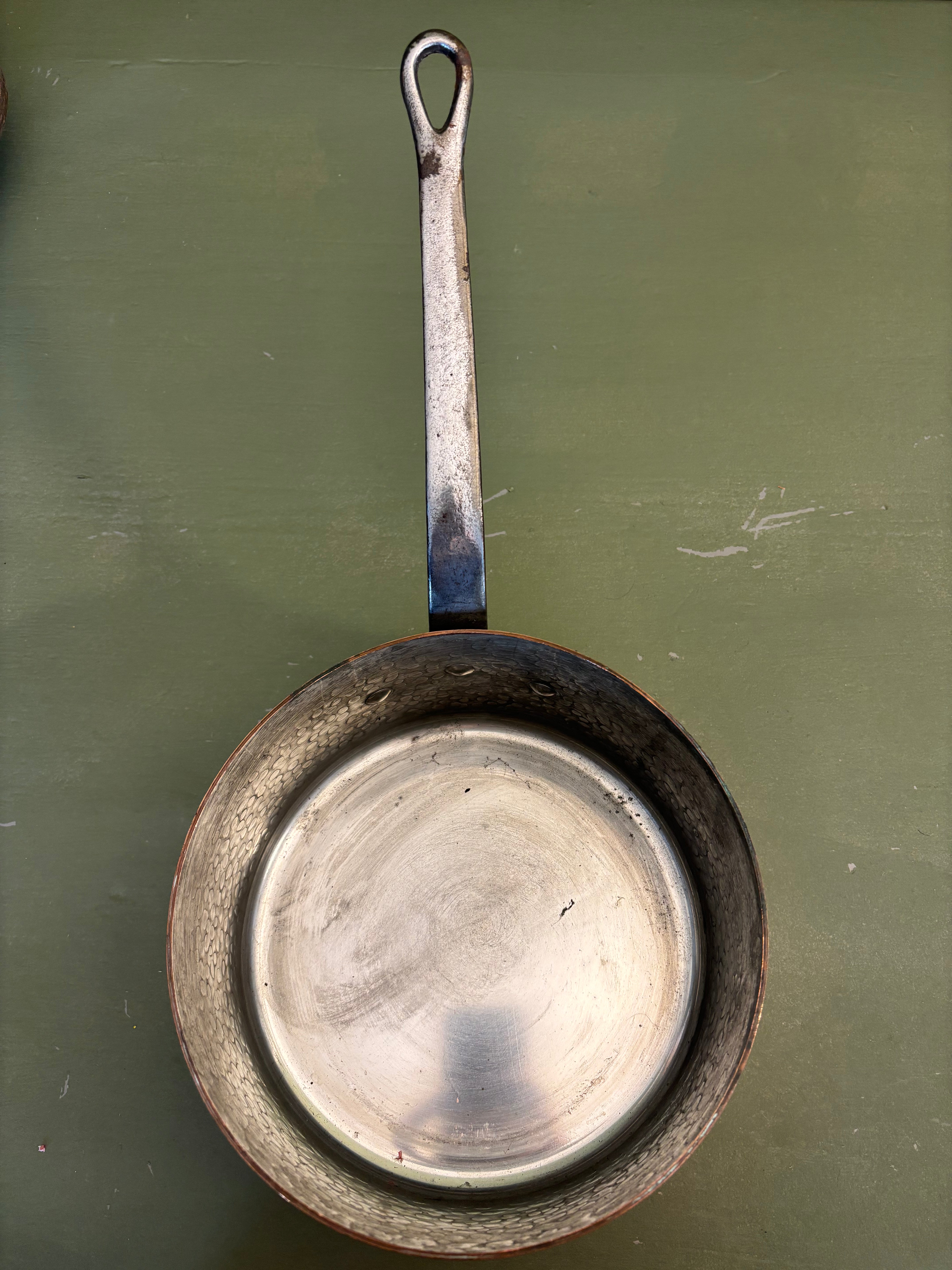 Kobbergryde, Ø20 cm.
