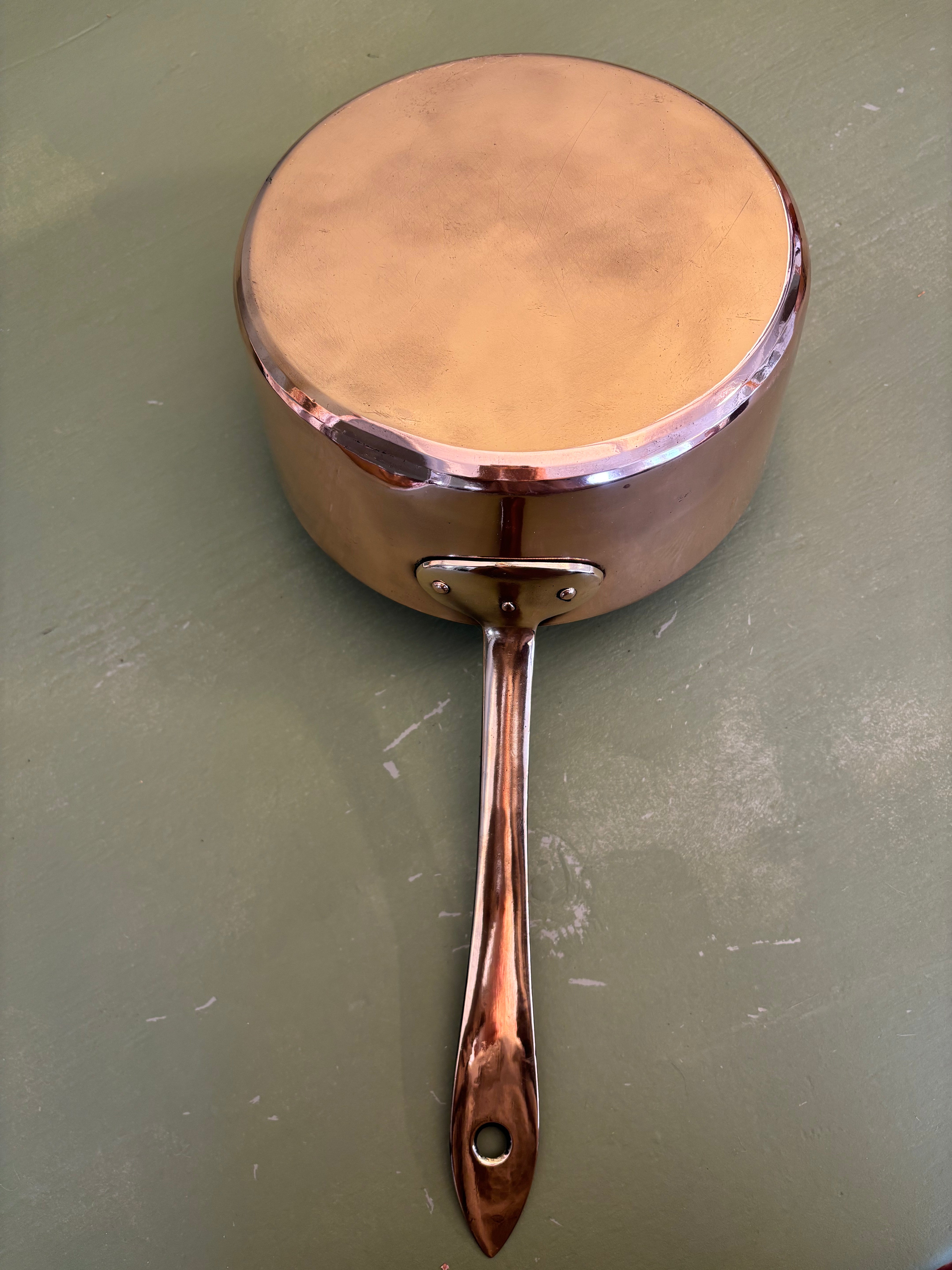 Kobbergryde, Ø22 cm.