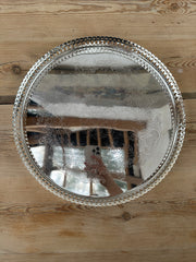 Sølvbakke m. kant, Ø33 cm