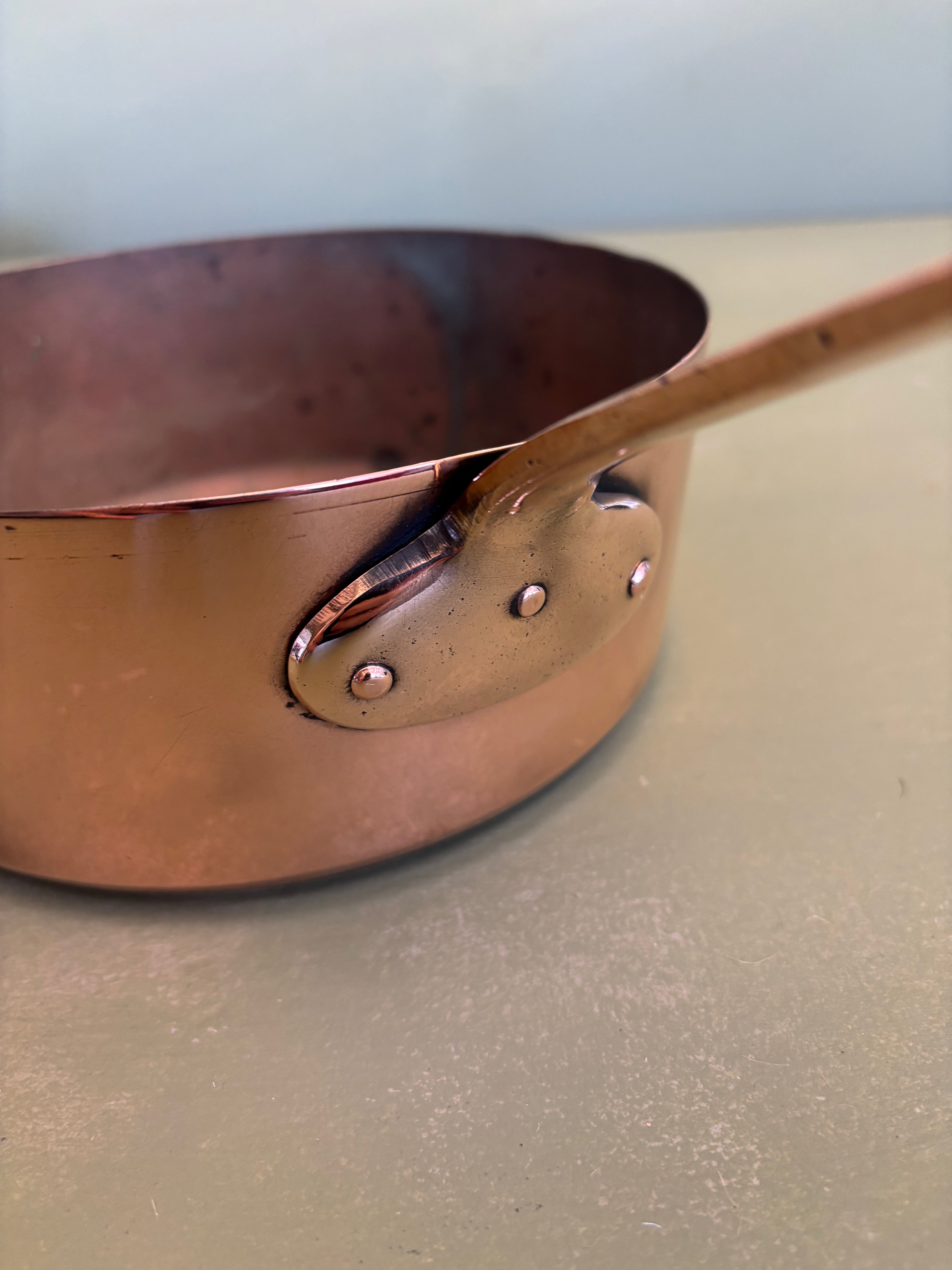 Kobbergryde, Ø19 cm.