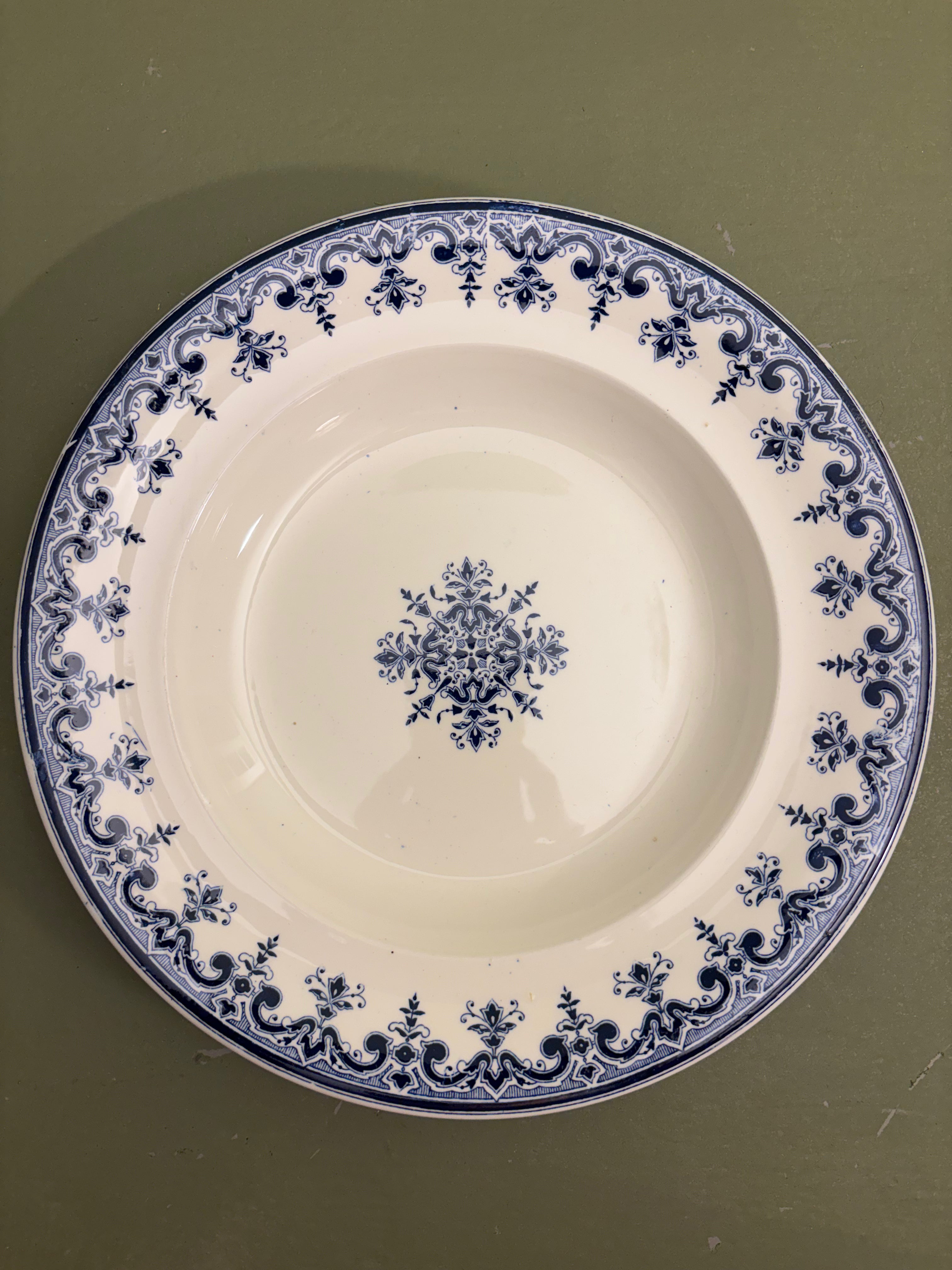 Franske tallerkener, 6 stk. dybe Ø23,5 cm.