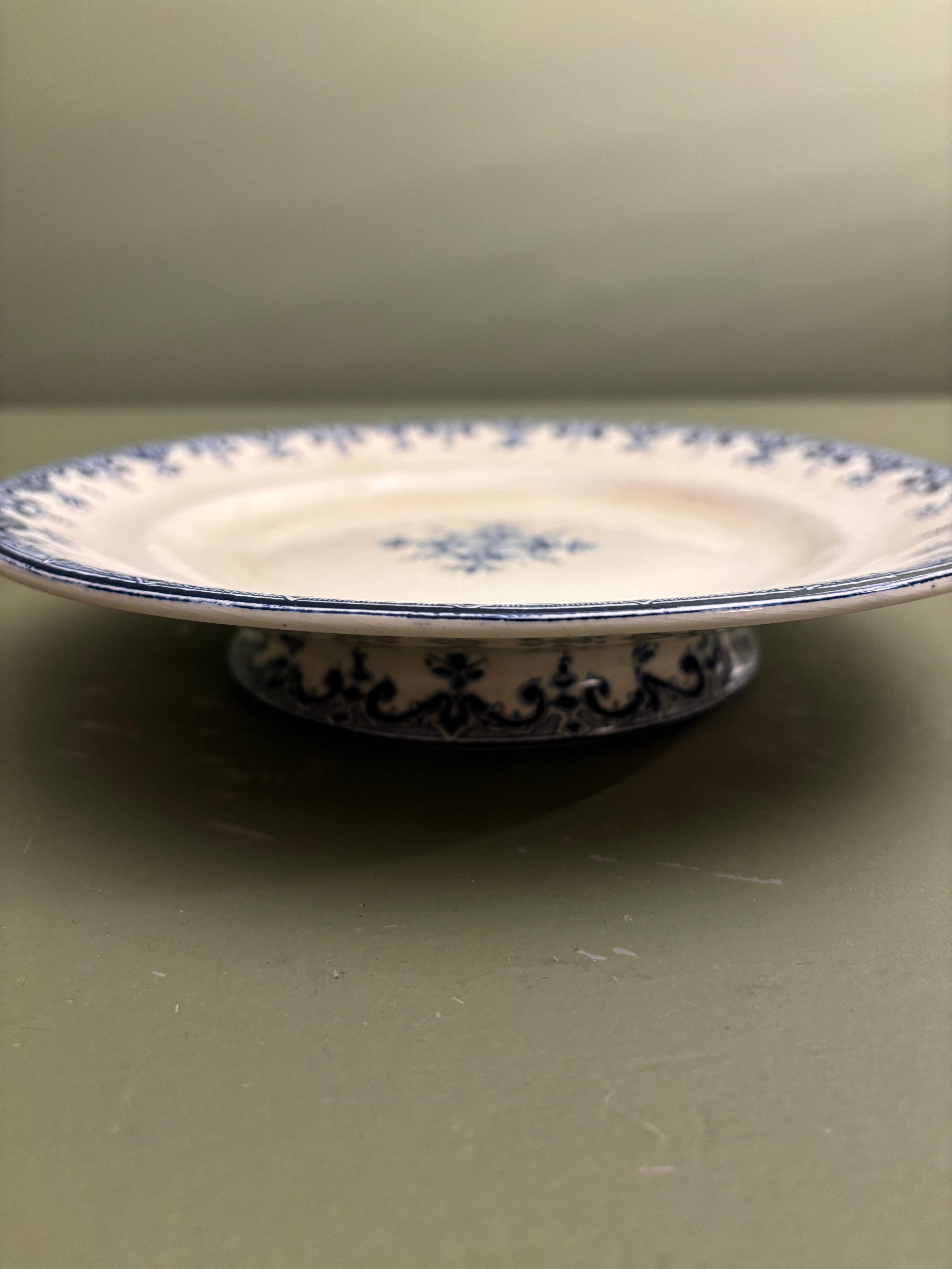 Opsats på lav fod, Ø24cm.