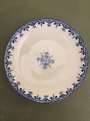Fransk opsats i porcelæn, Ø22,5 cm.
