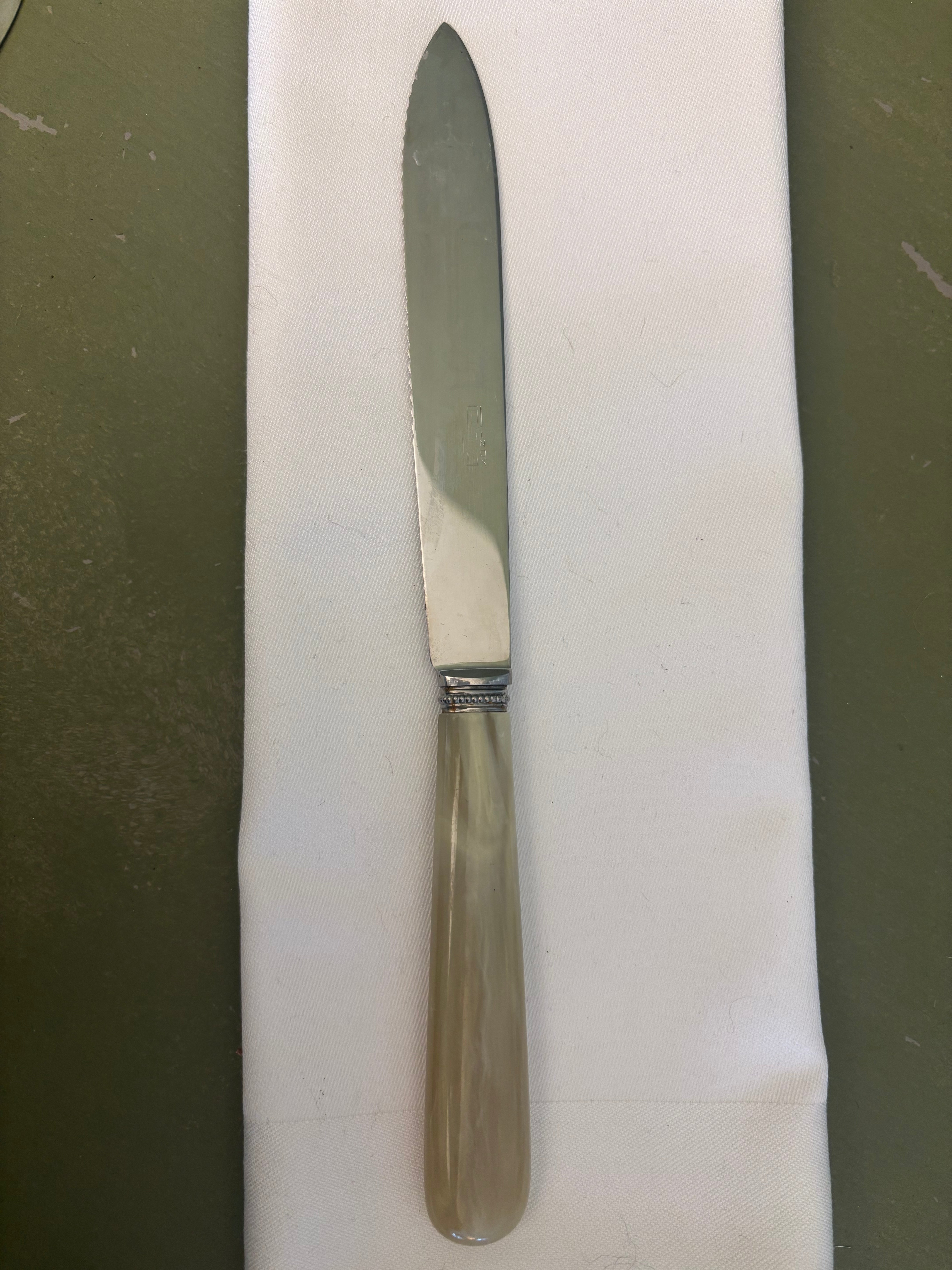 Knive med hornskaft, 12 stk.