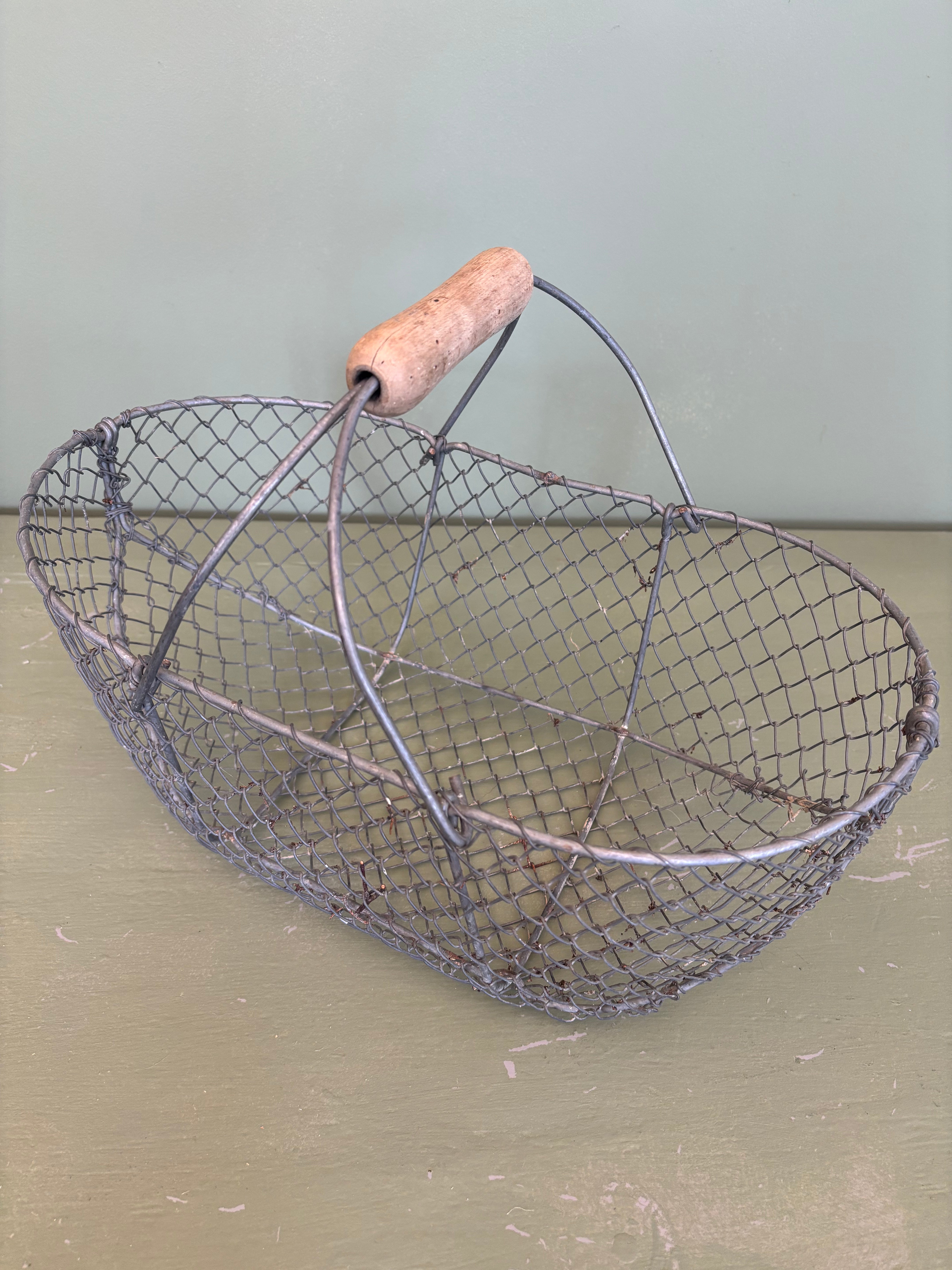 Fransk metalkurv