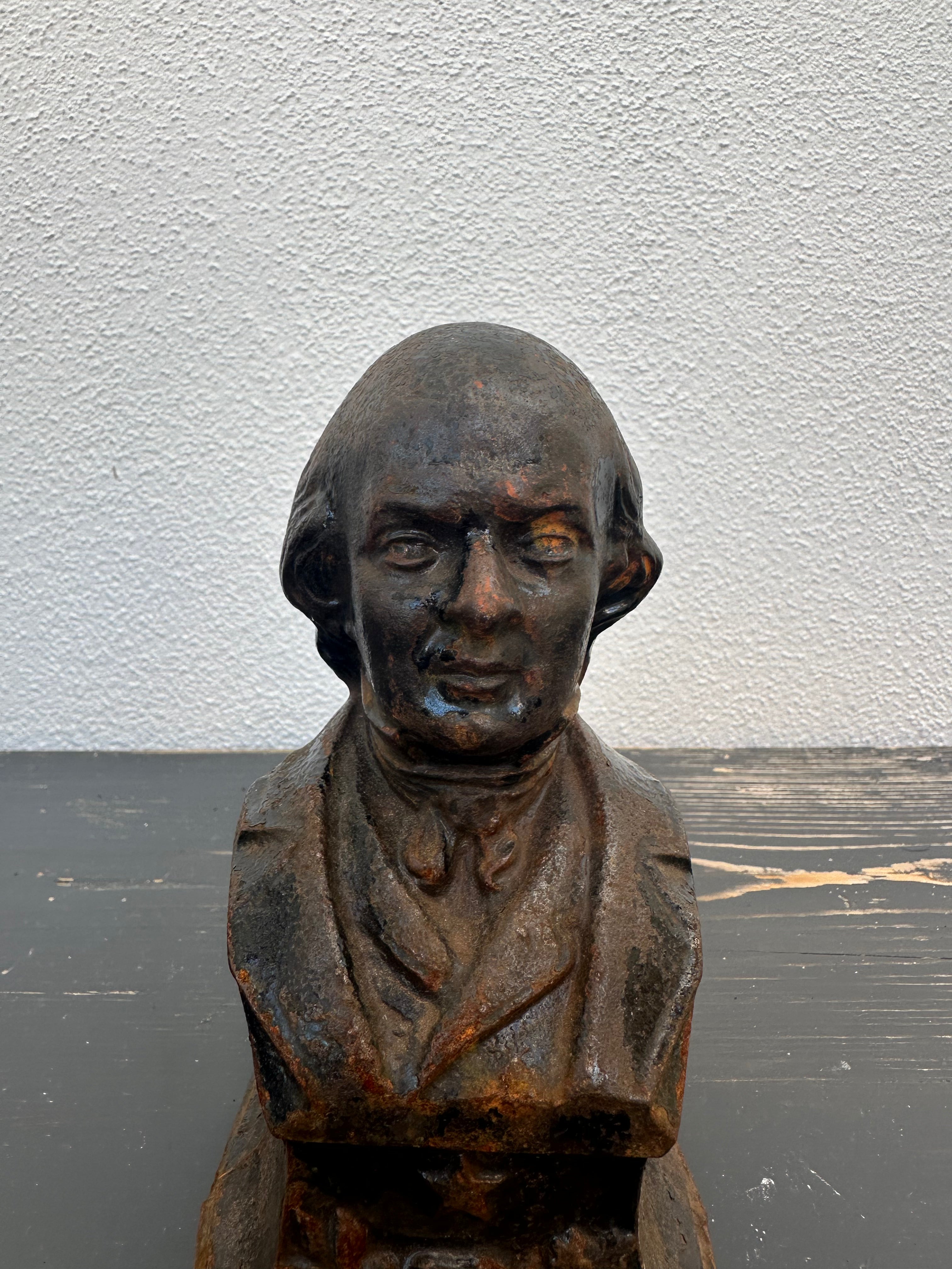 Buste i metal, 16 cm