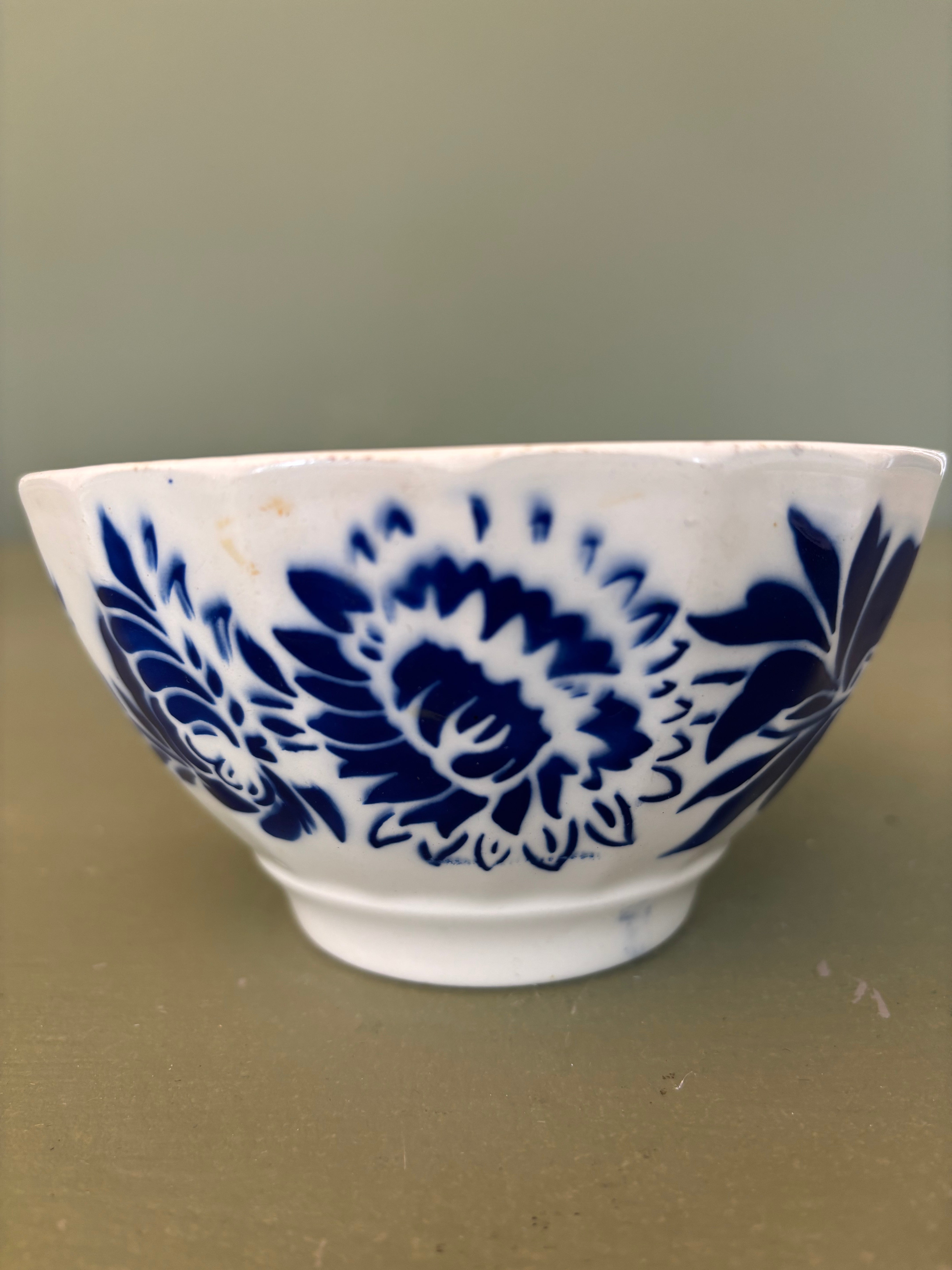 Kaffeskål, Ø14 cm.