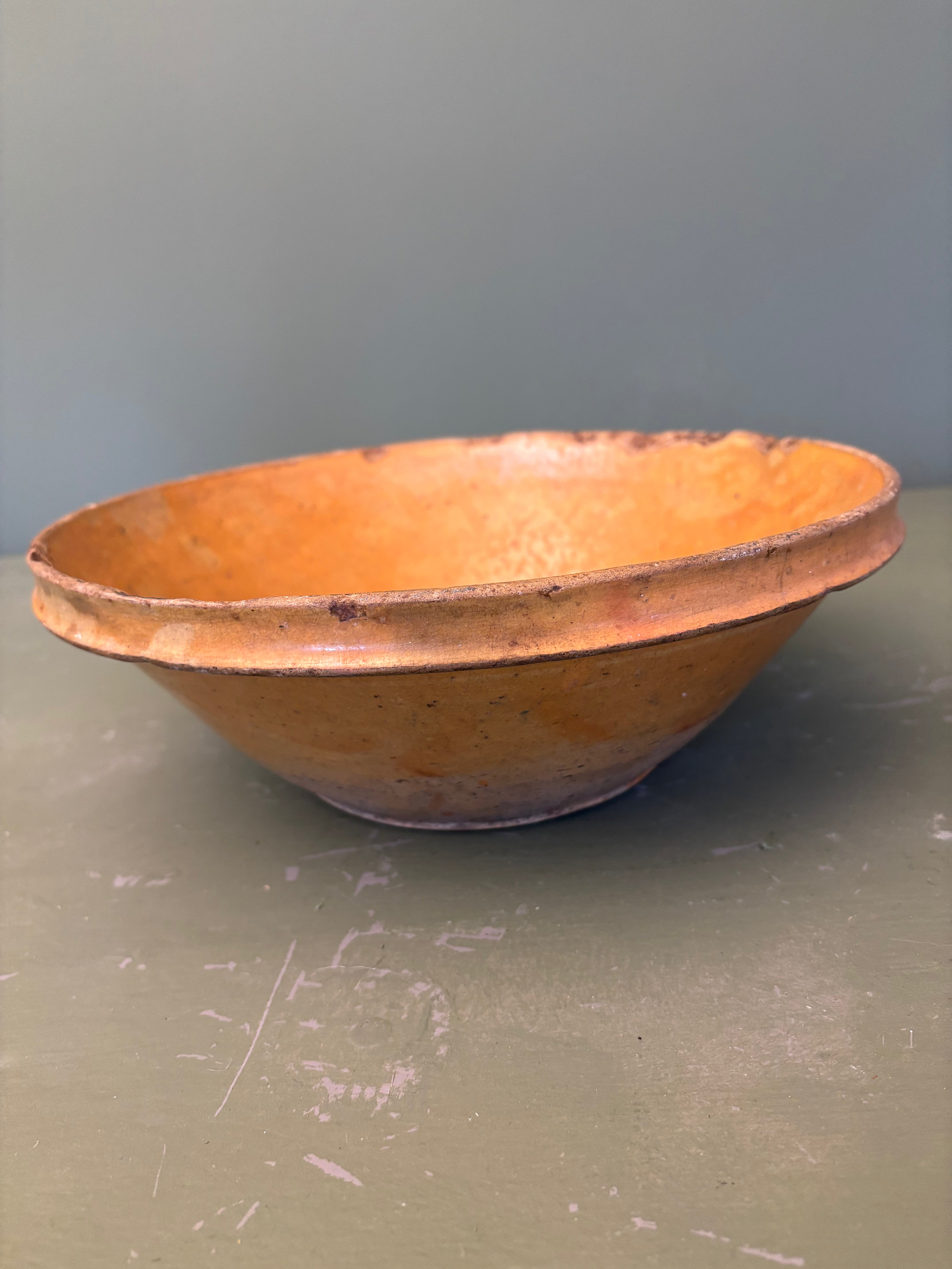 Gult fad, Ø29 cm.