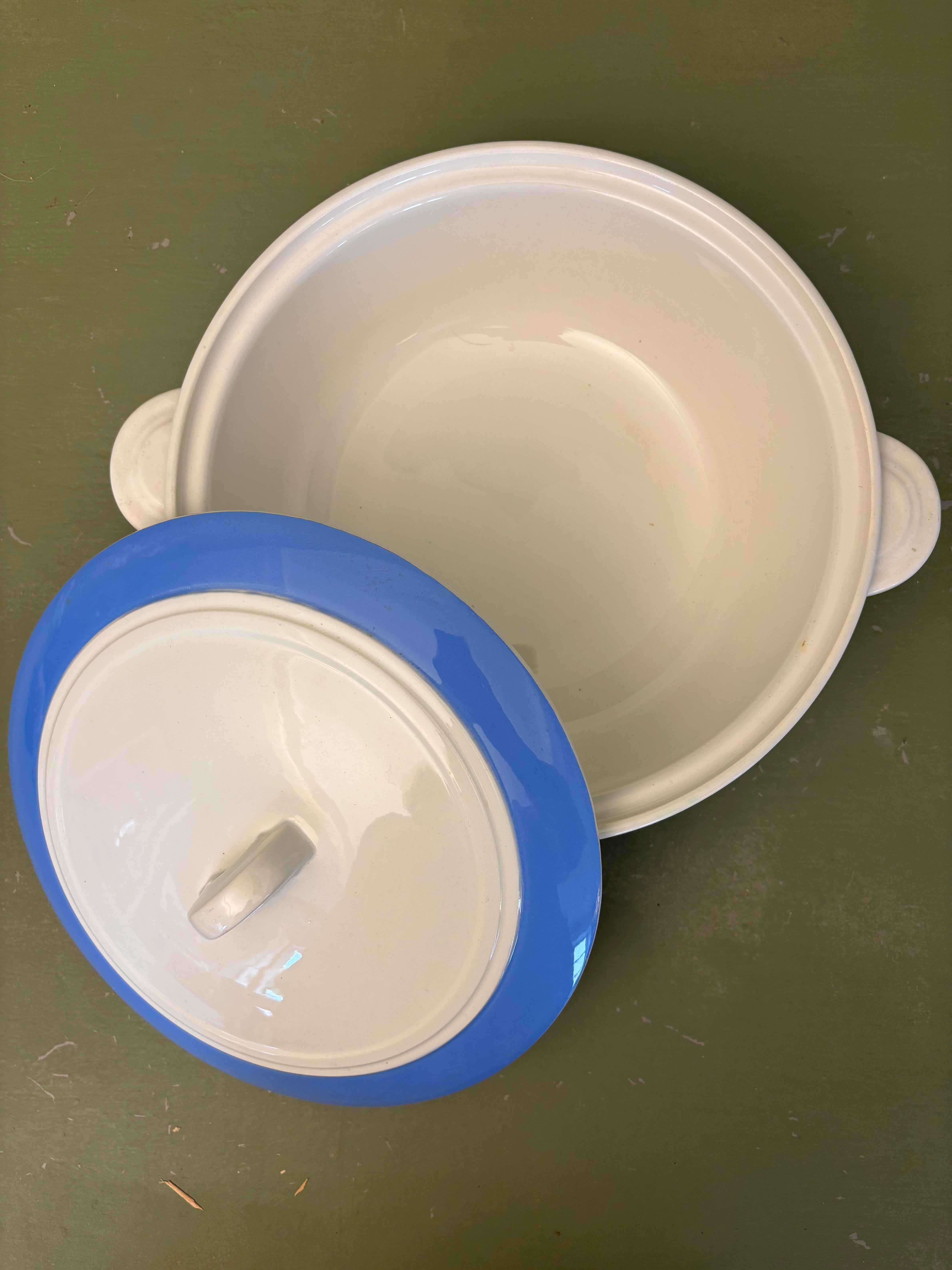 Terrin, Ø27 cm.