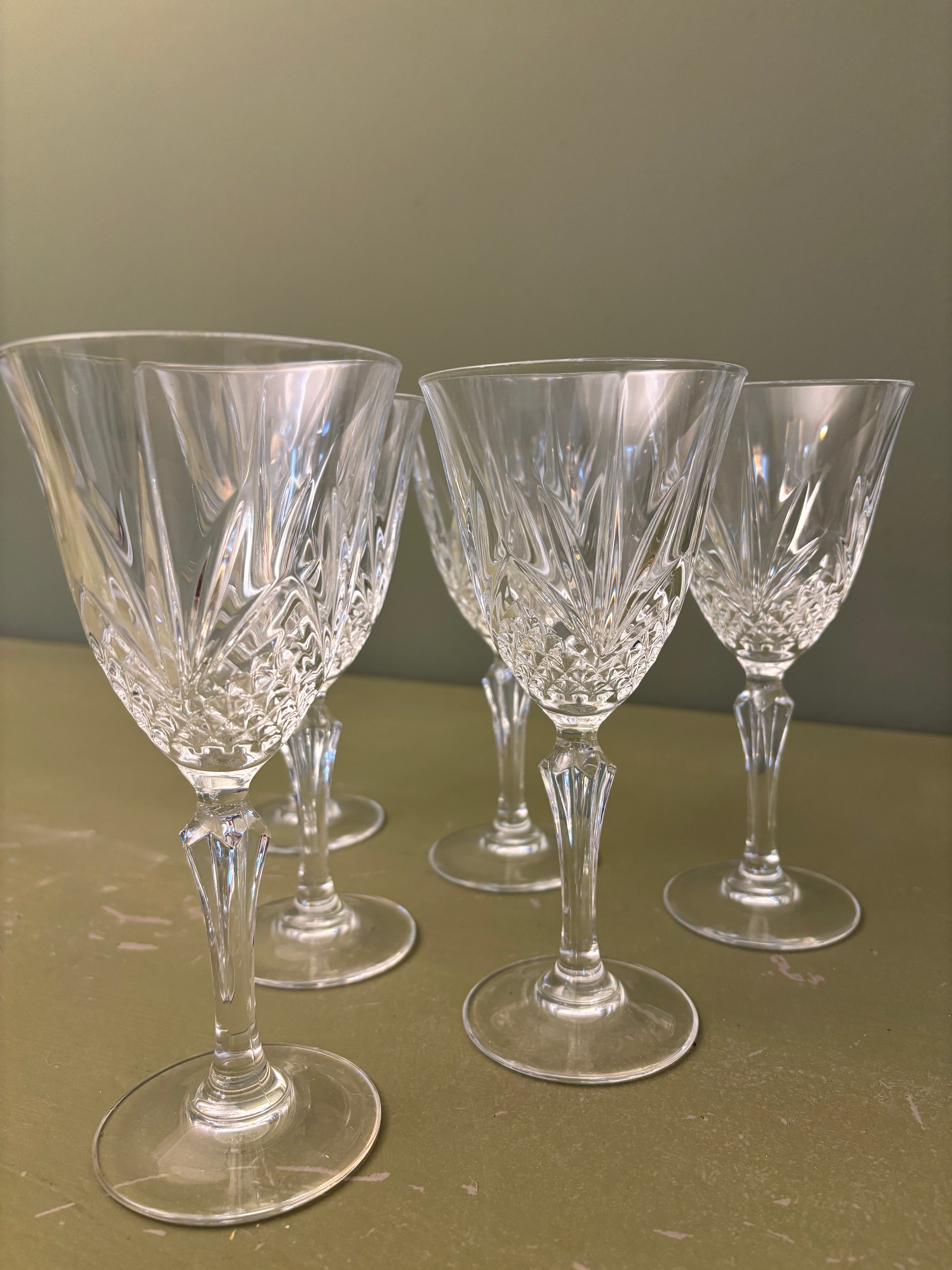 Franske vinglas, 5 stk. h.19 cm.