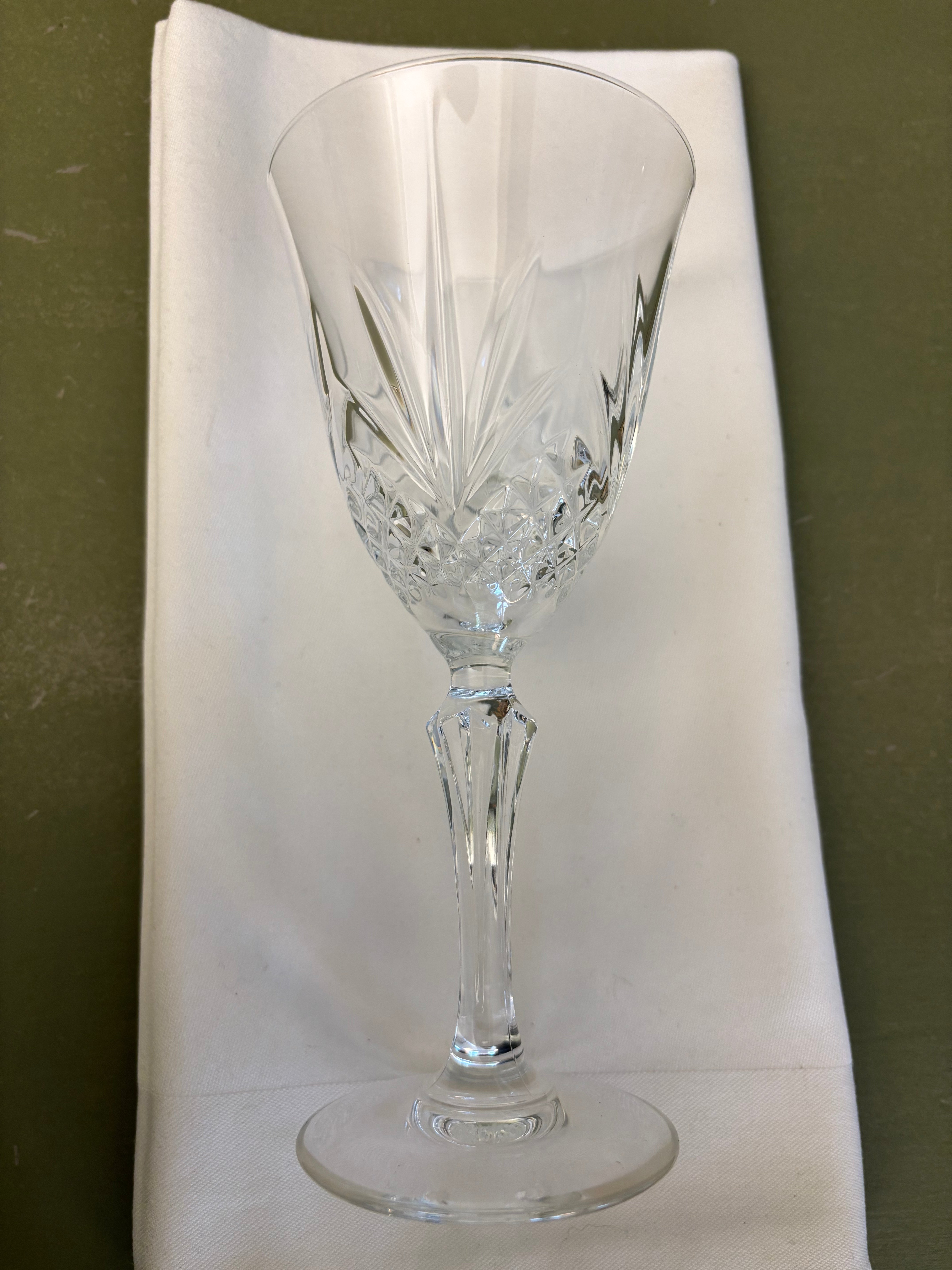 Franske vinglas, 5 stk. h.19 cm.