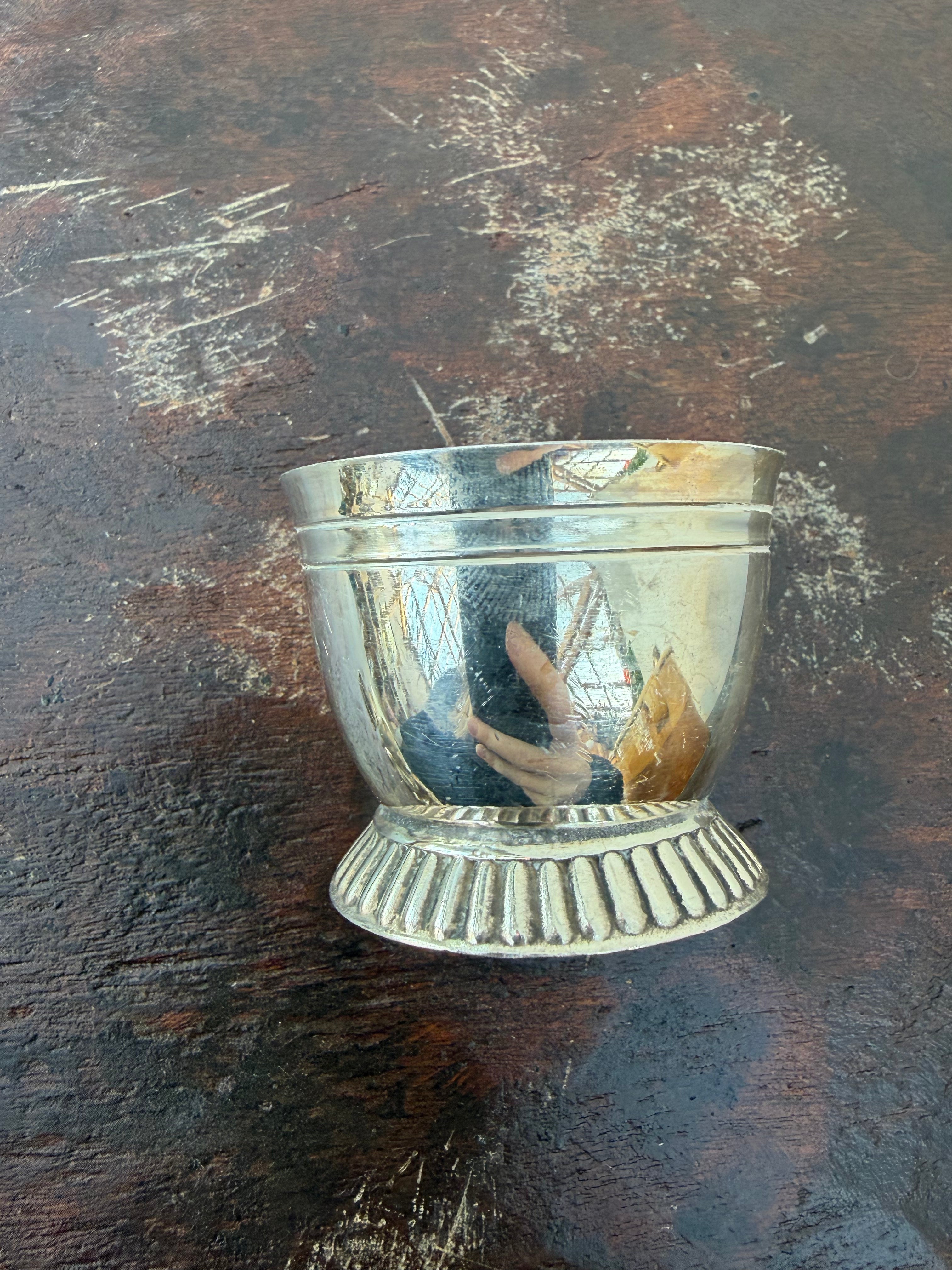 Egggeglass, 4 cm
