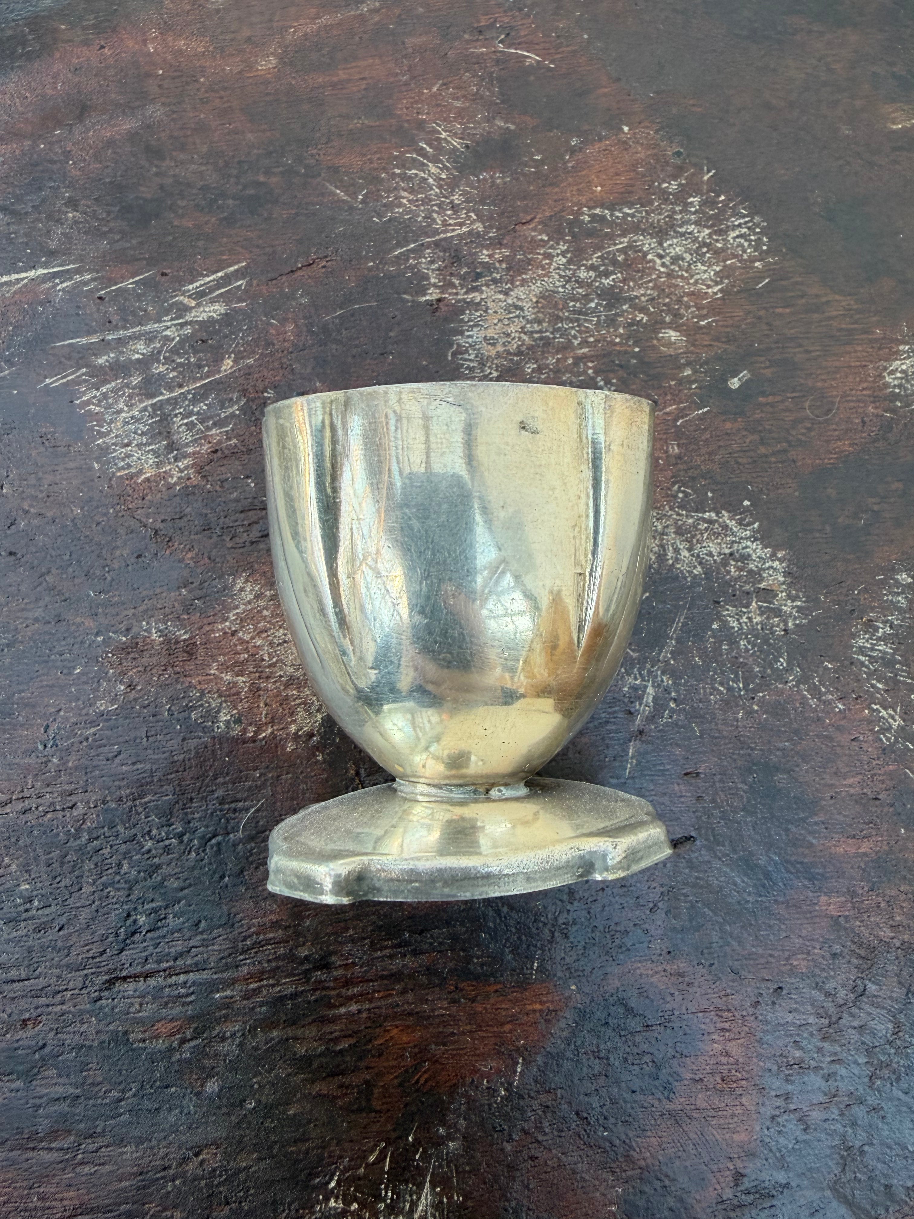 Æggebæger, 4,5 cm