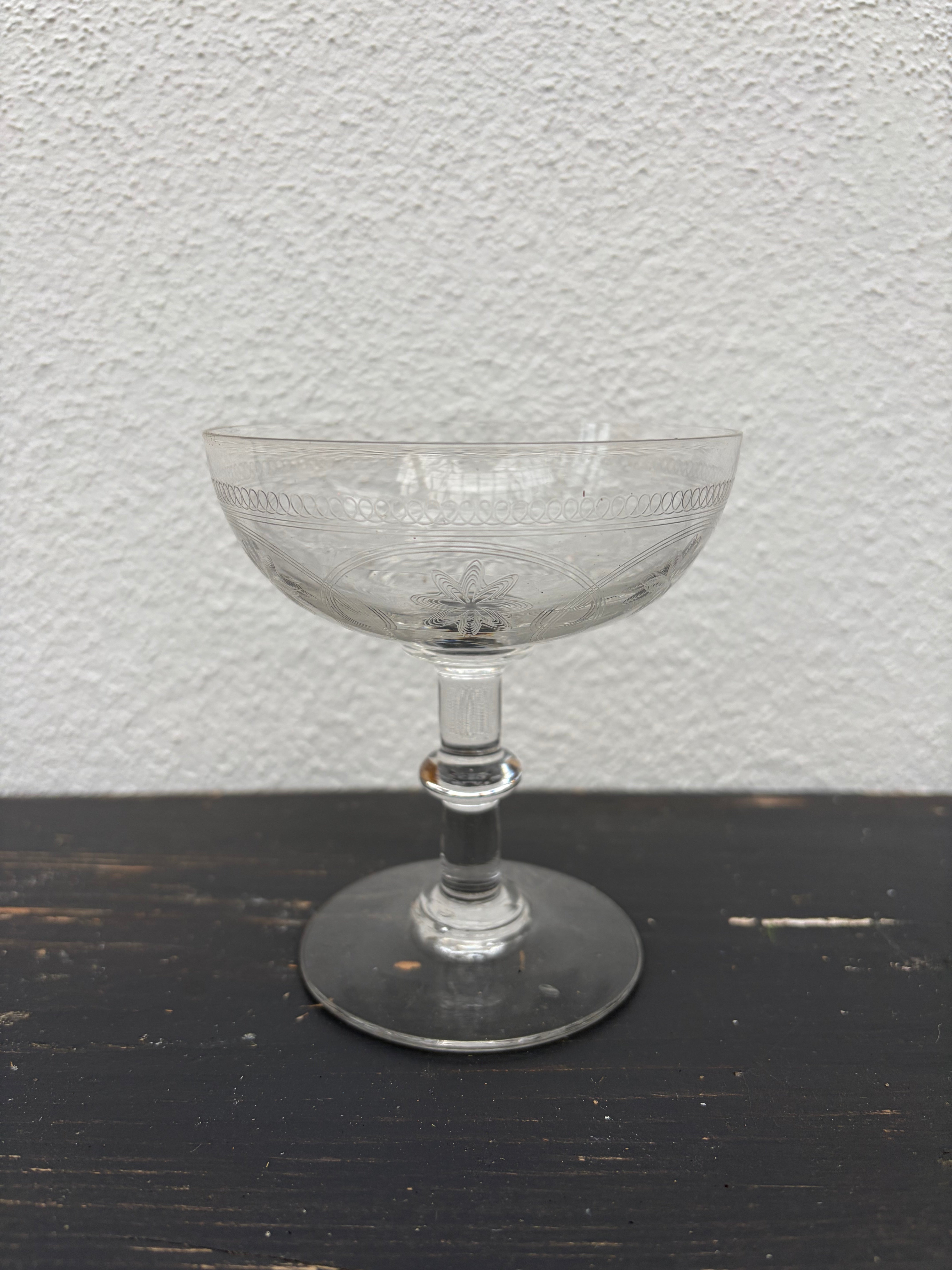 Champagne glasses, 8 pcs.