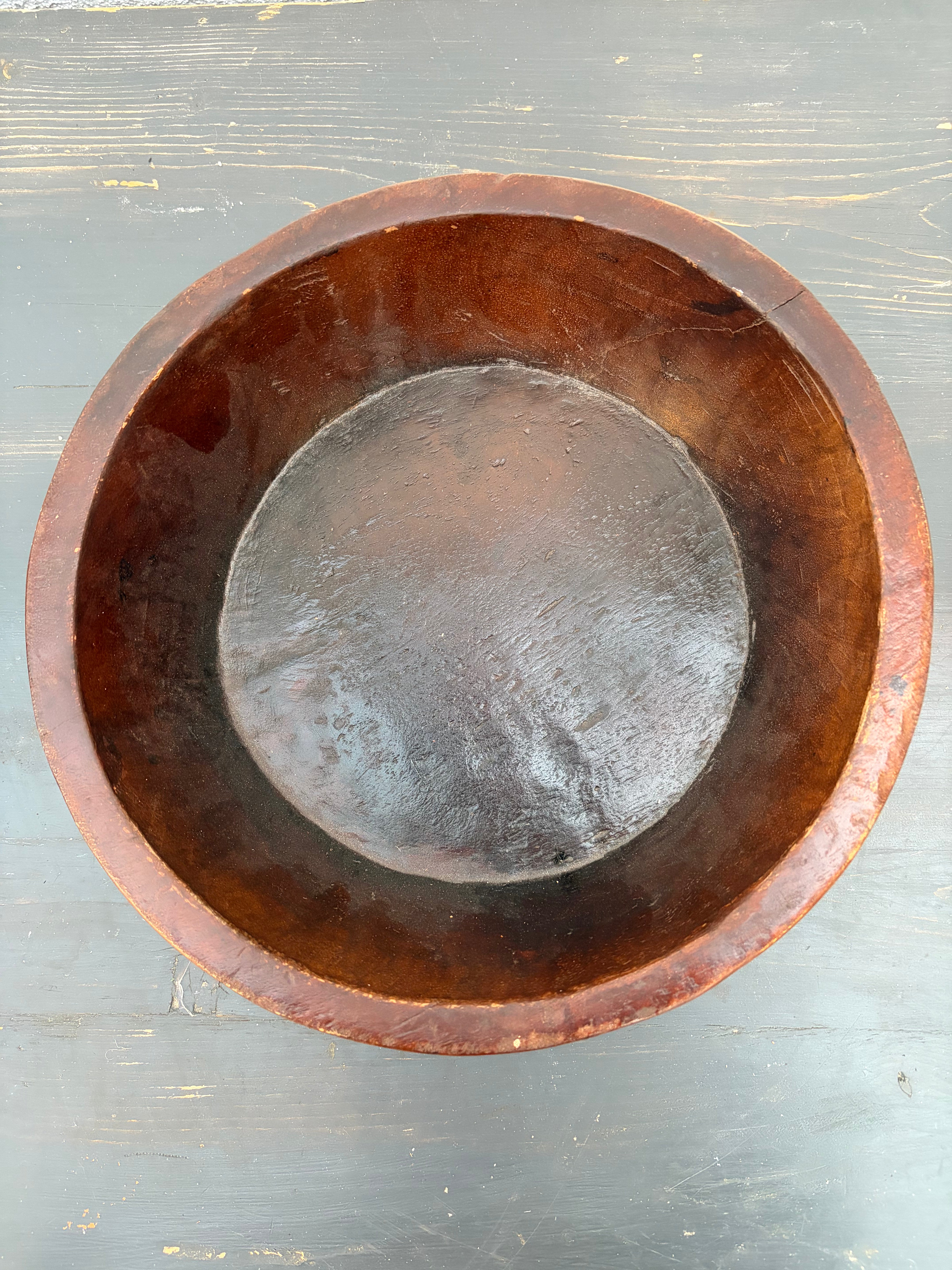 Wooden dish, Ø30 cm