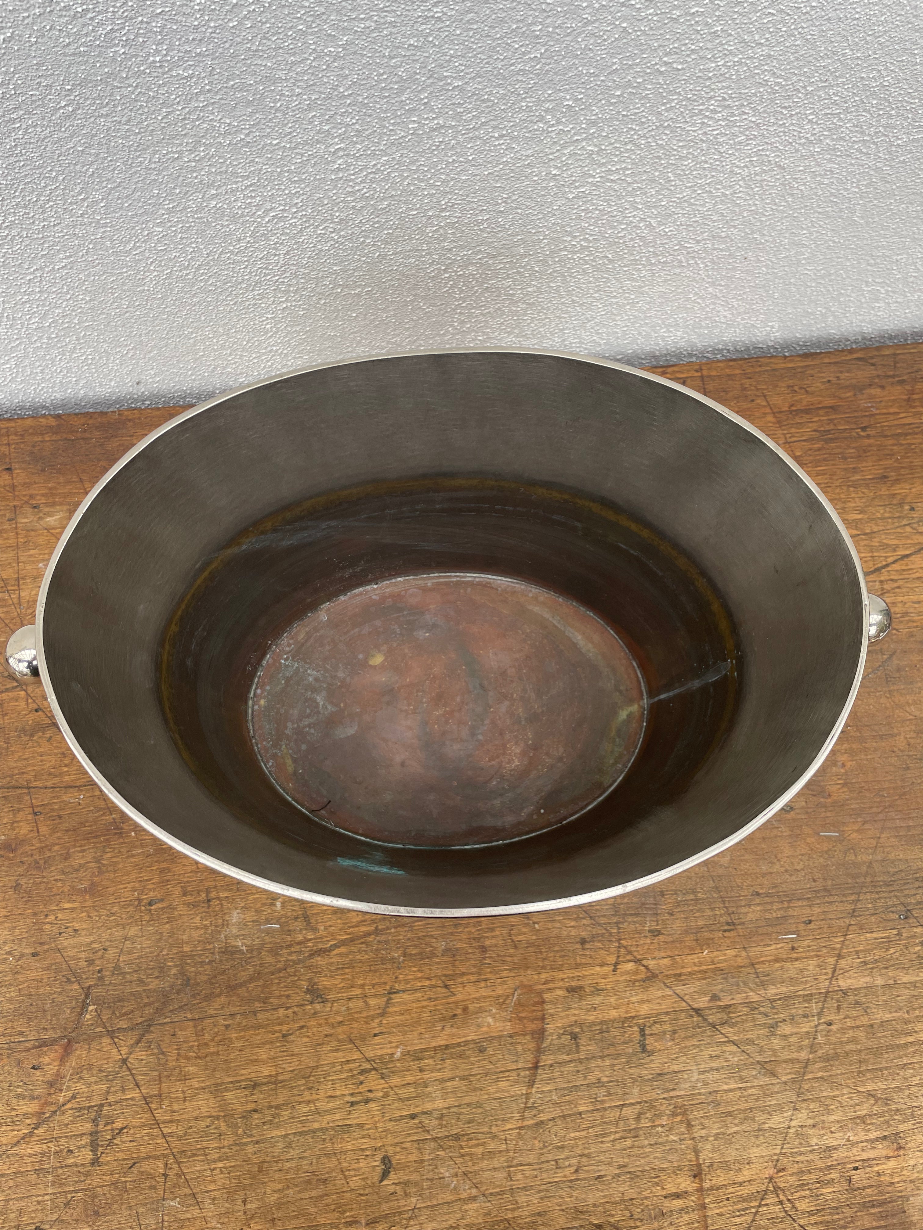 Champagne bowl