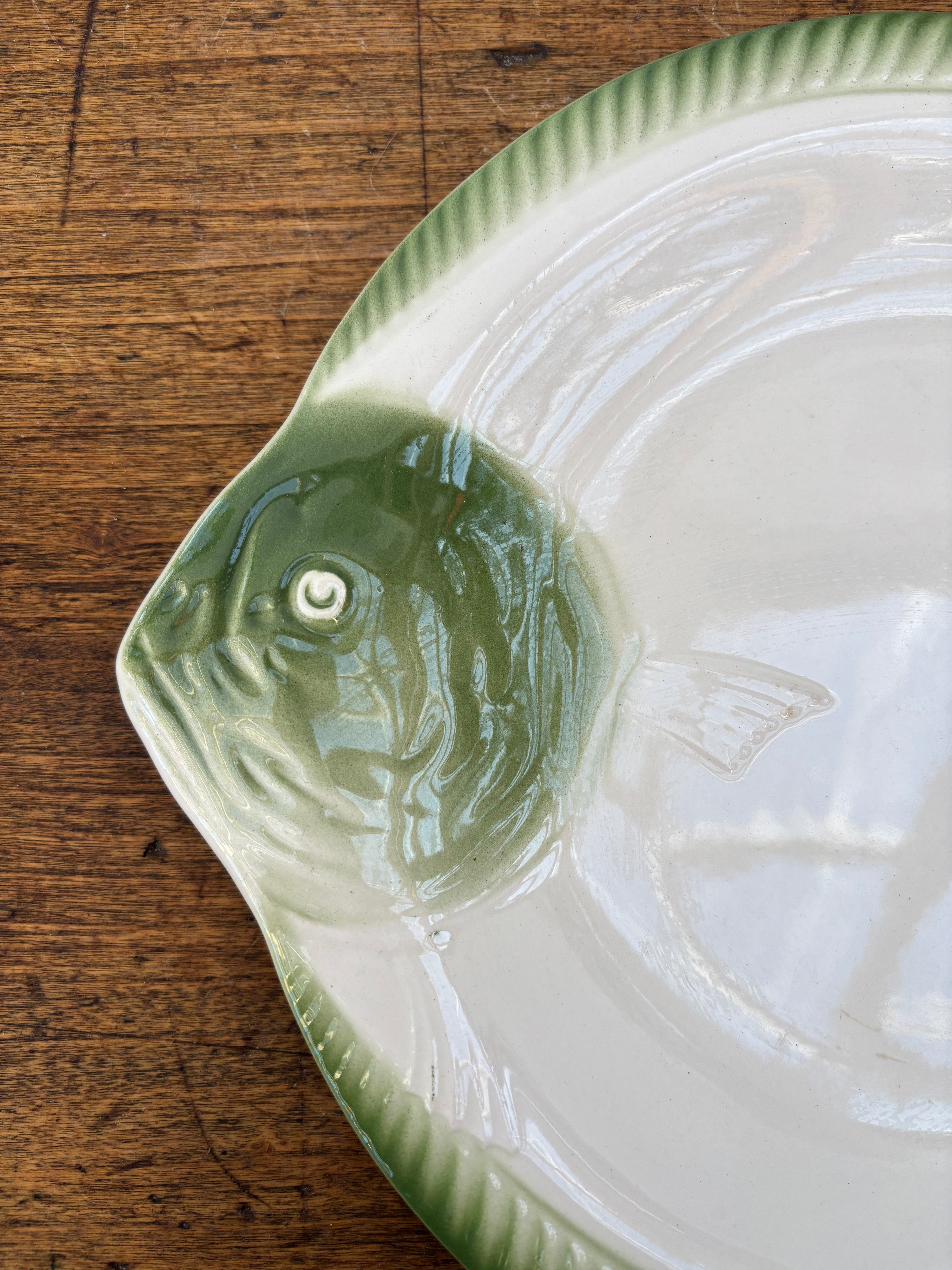 French fish plate, Ø28 cm.