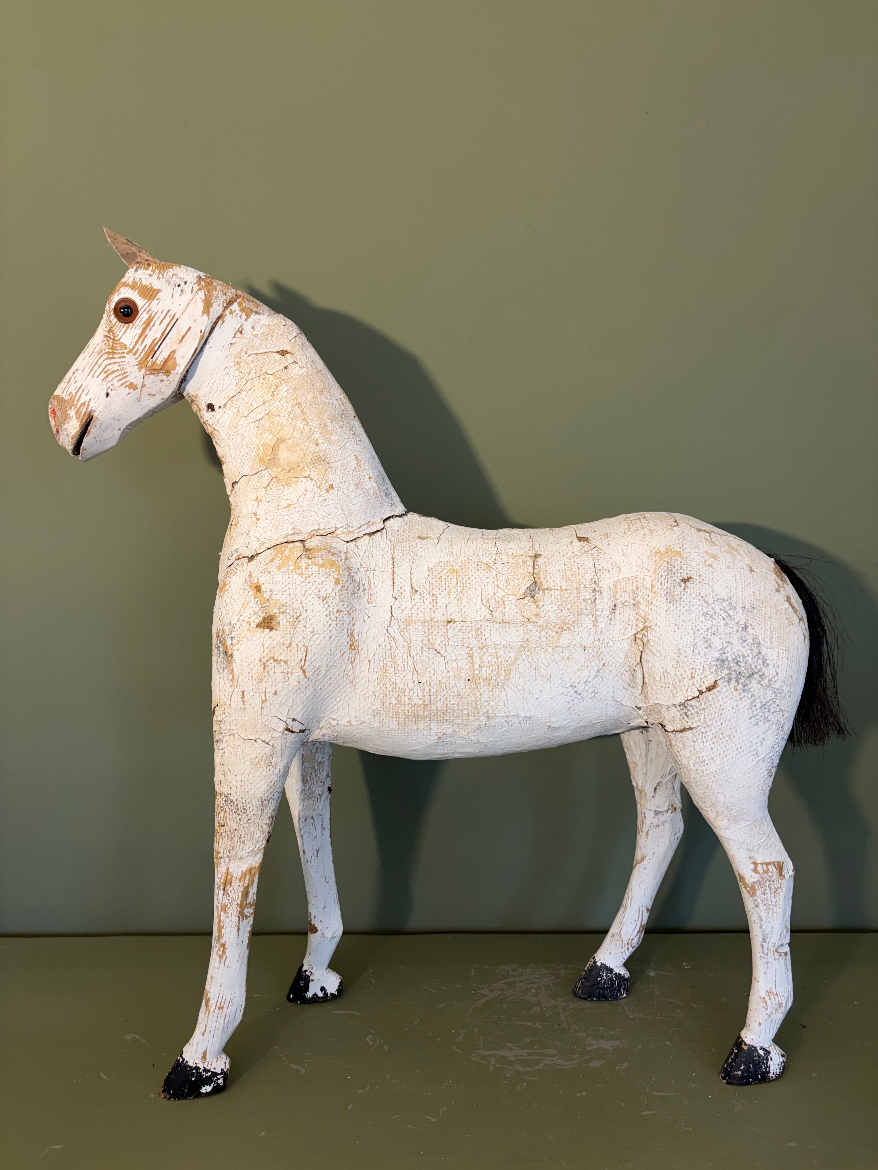 Hest, 66 cm