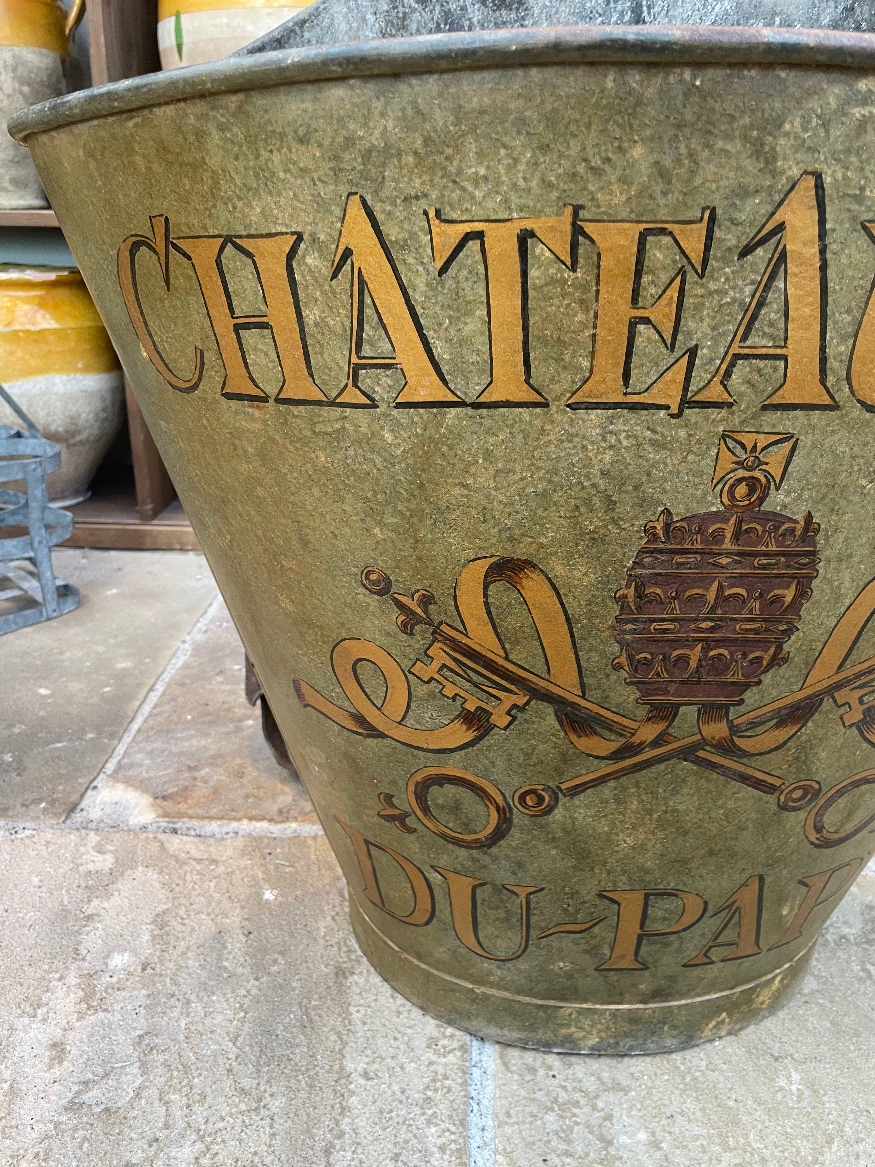 Fransk druekurv i metal