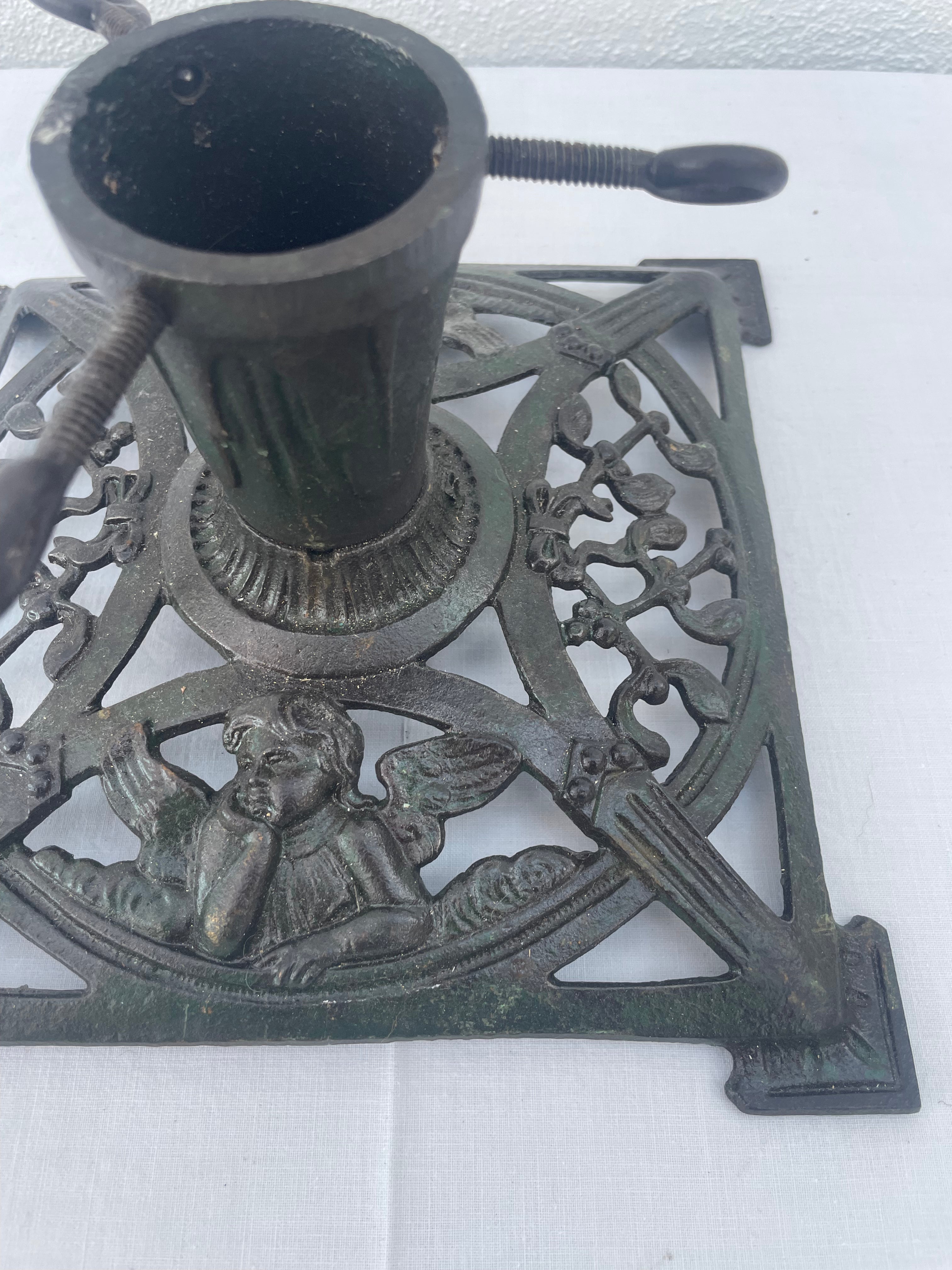 Juletræsfod i metal