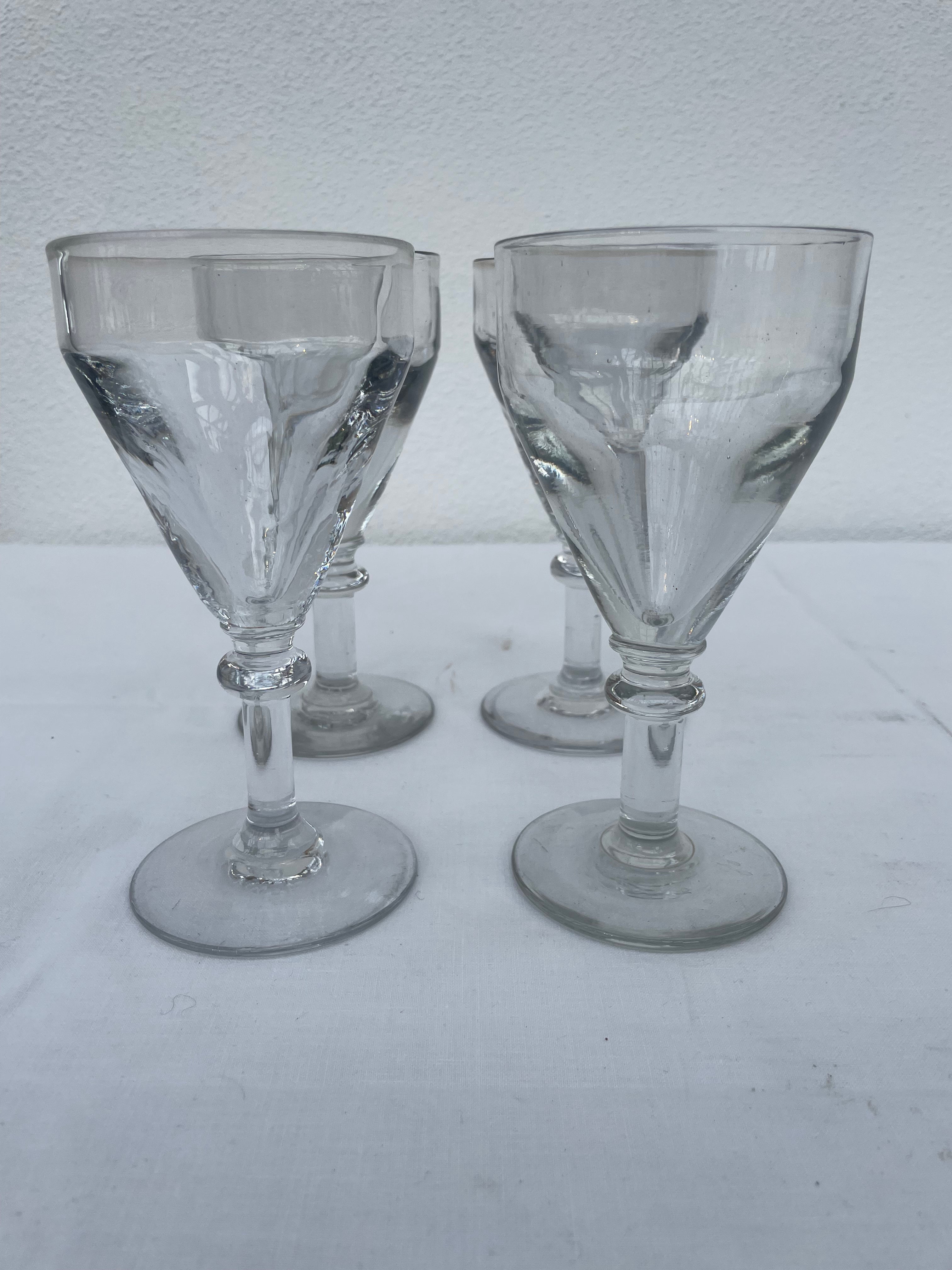 Gamle franske vinglas