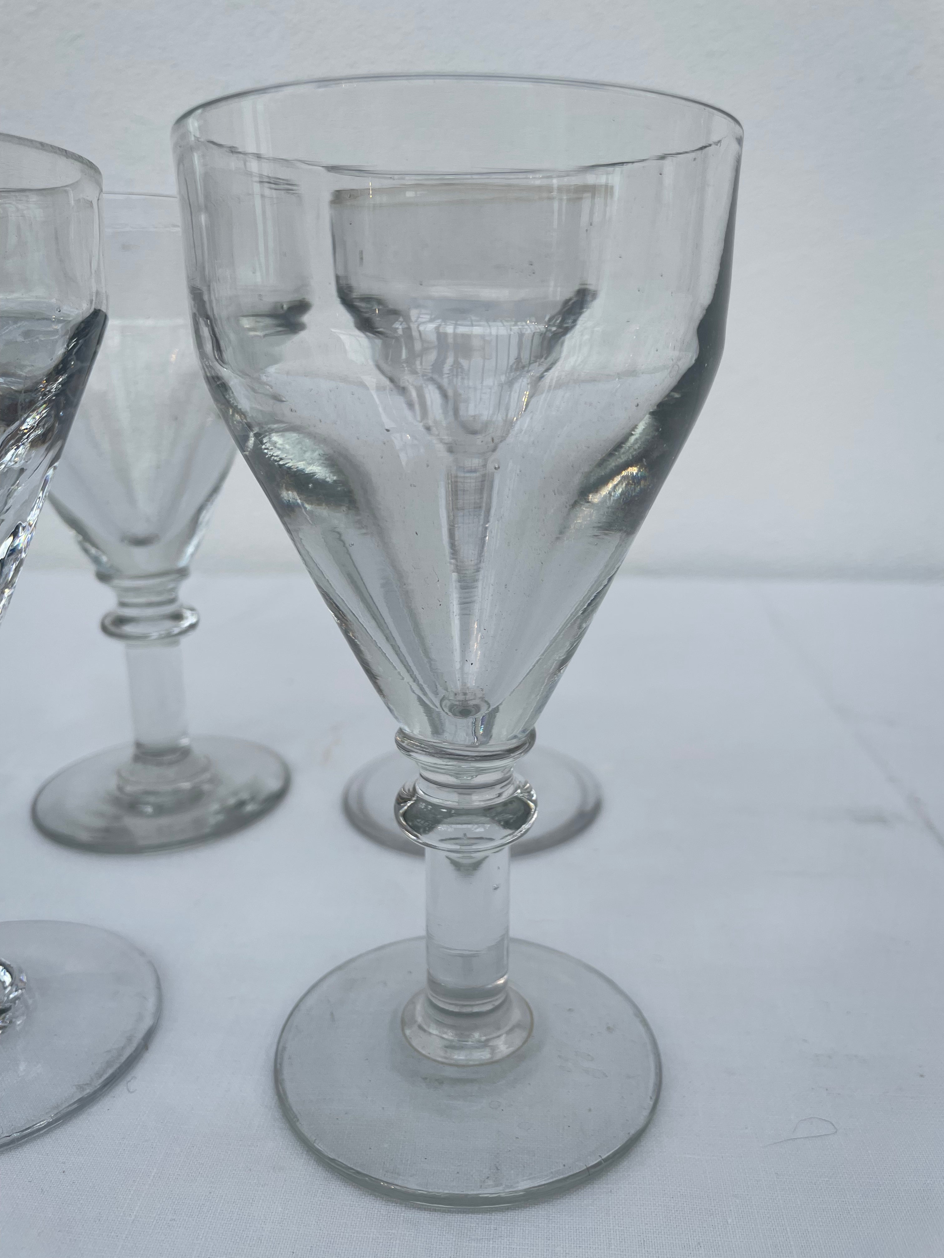 Gamle franske vinglas