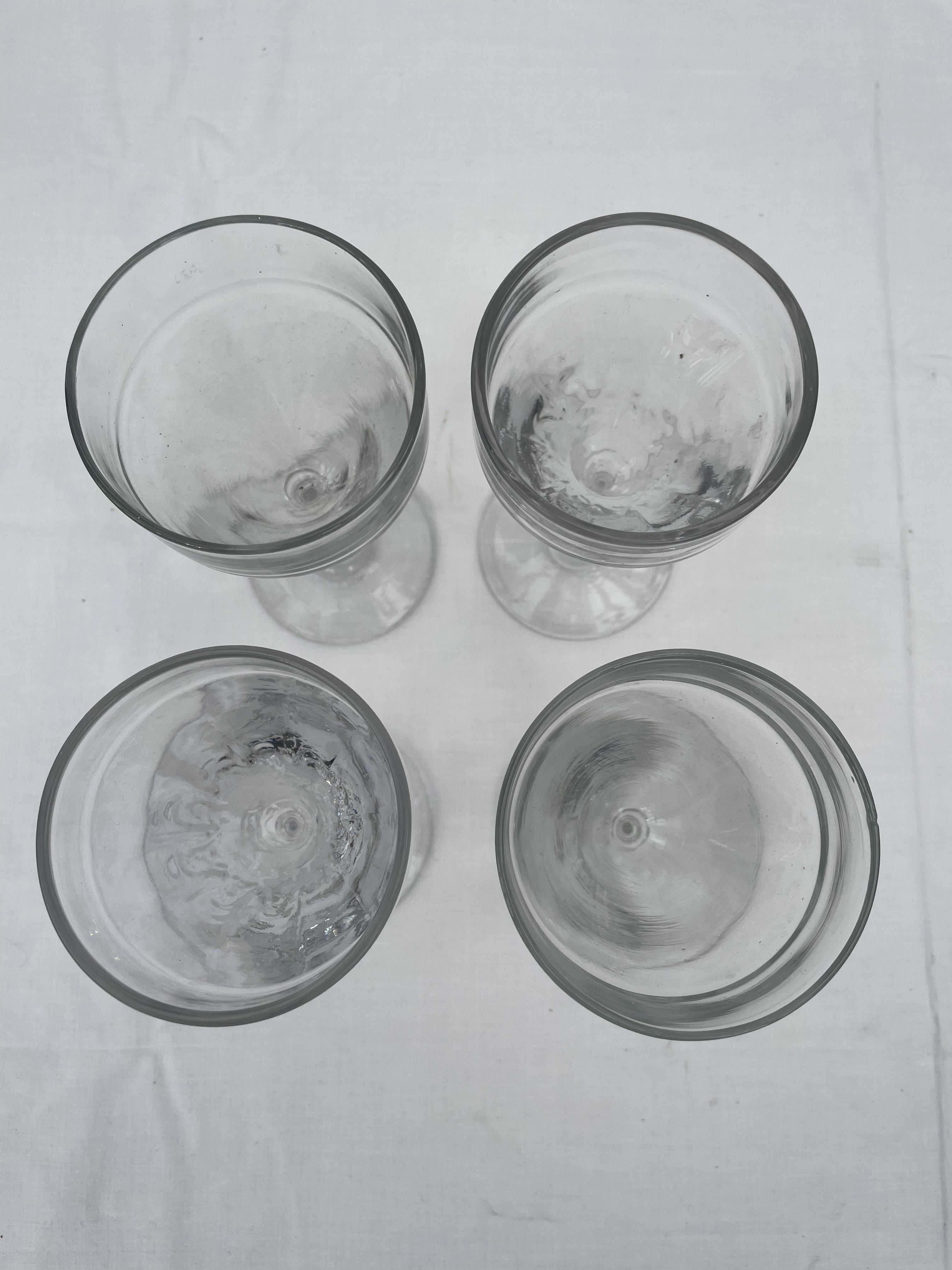 Gamle franske vinglas