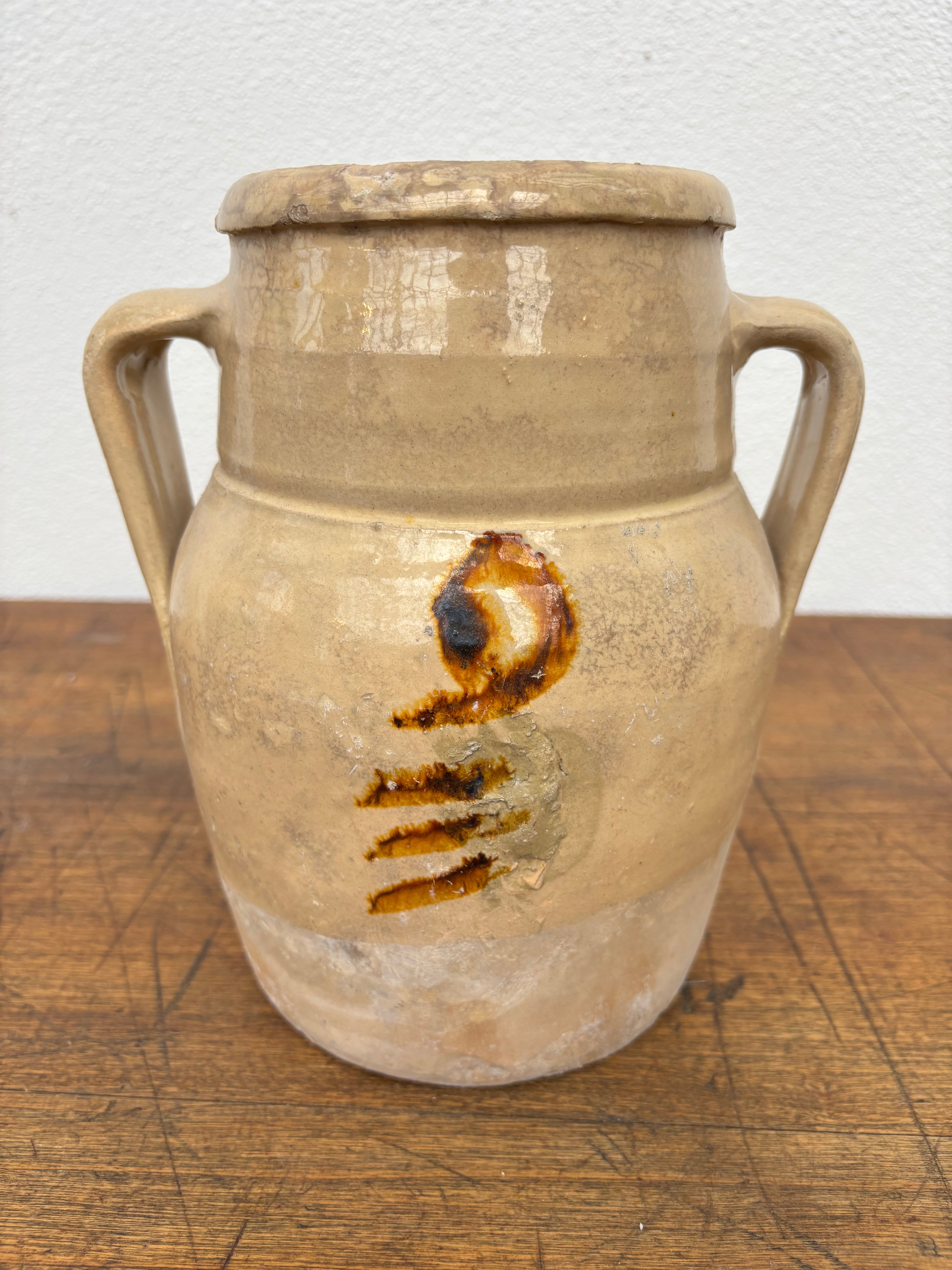Italian jar, 22 cm