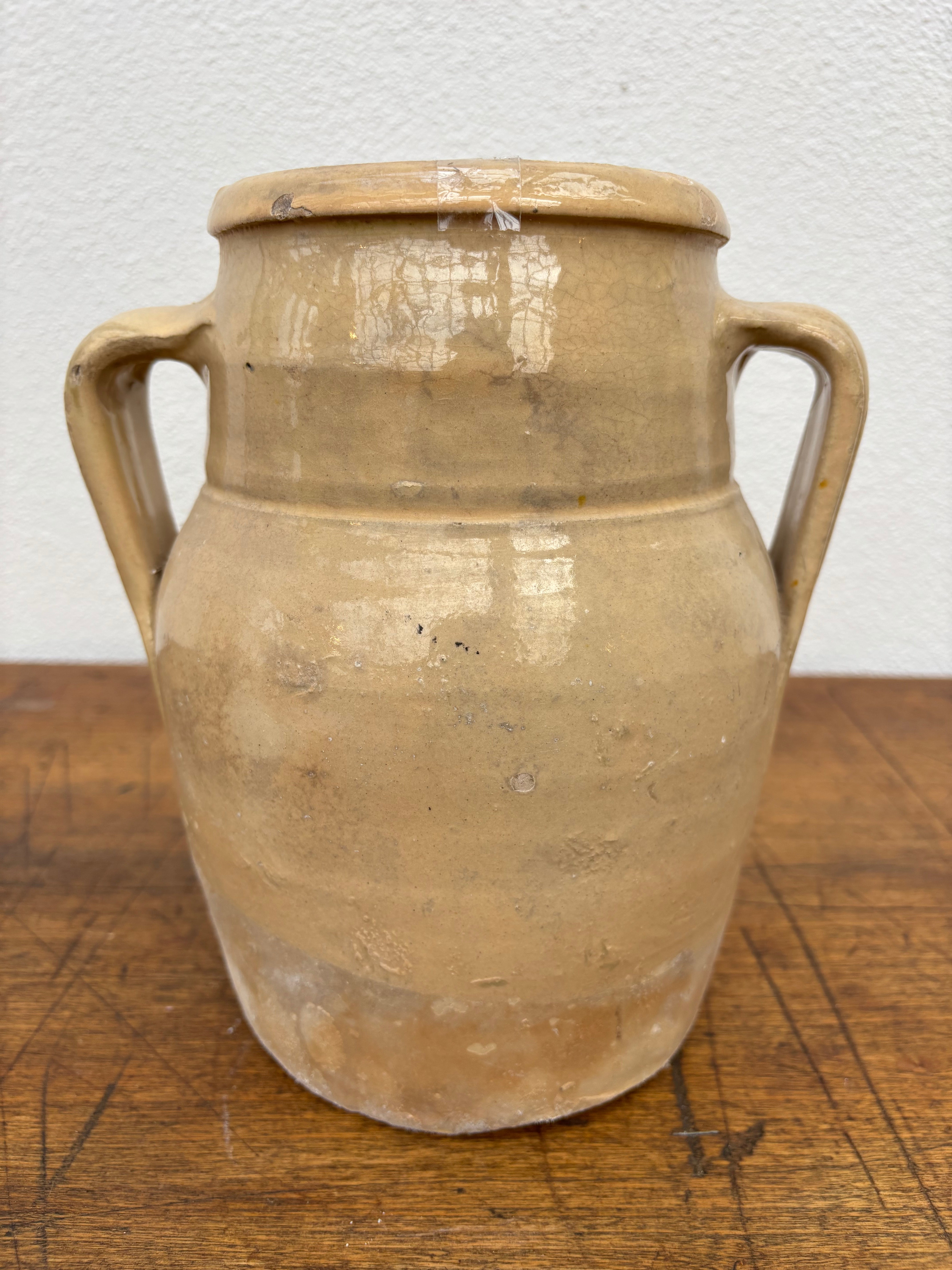 Italian jar, 22 cm