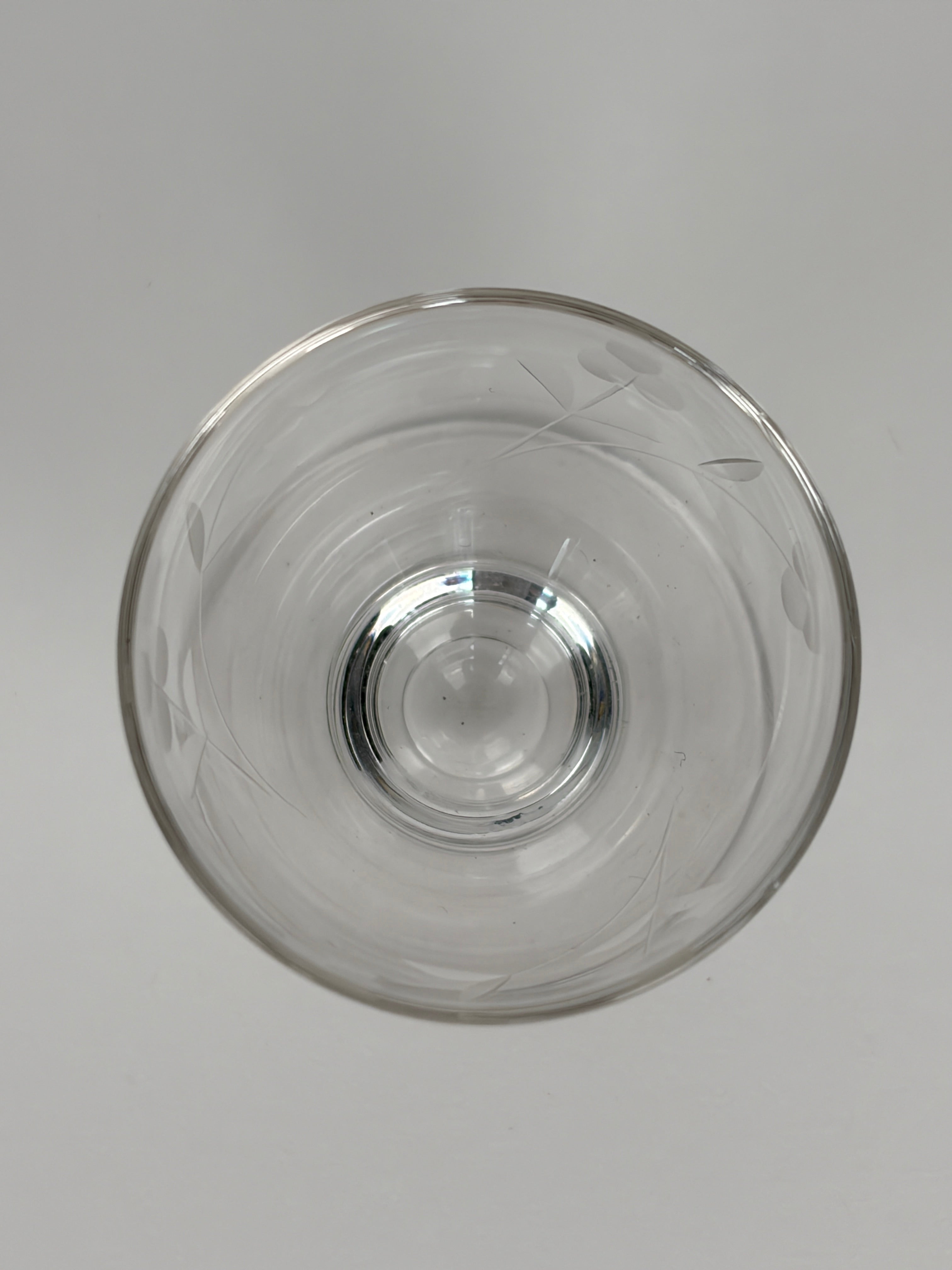 Æggebæger, 4,5 cm