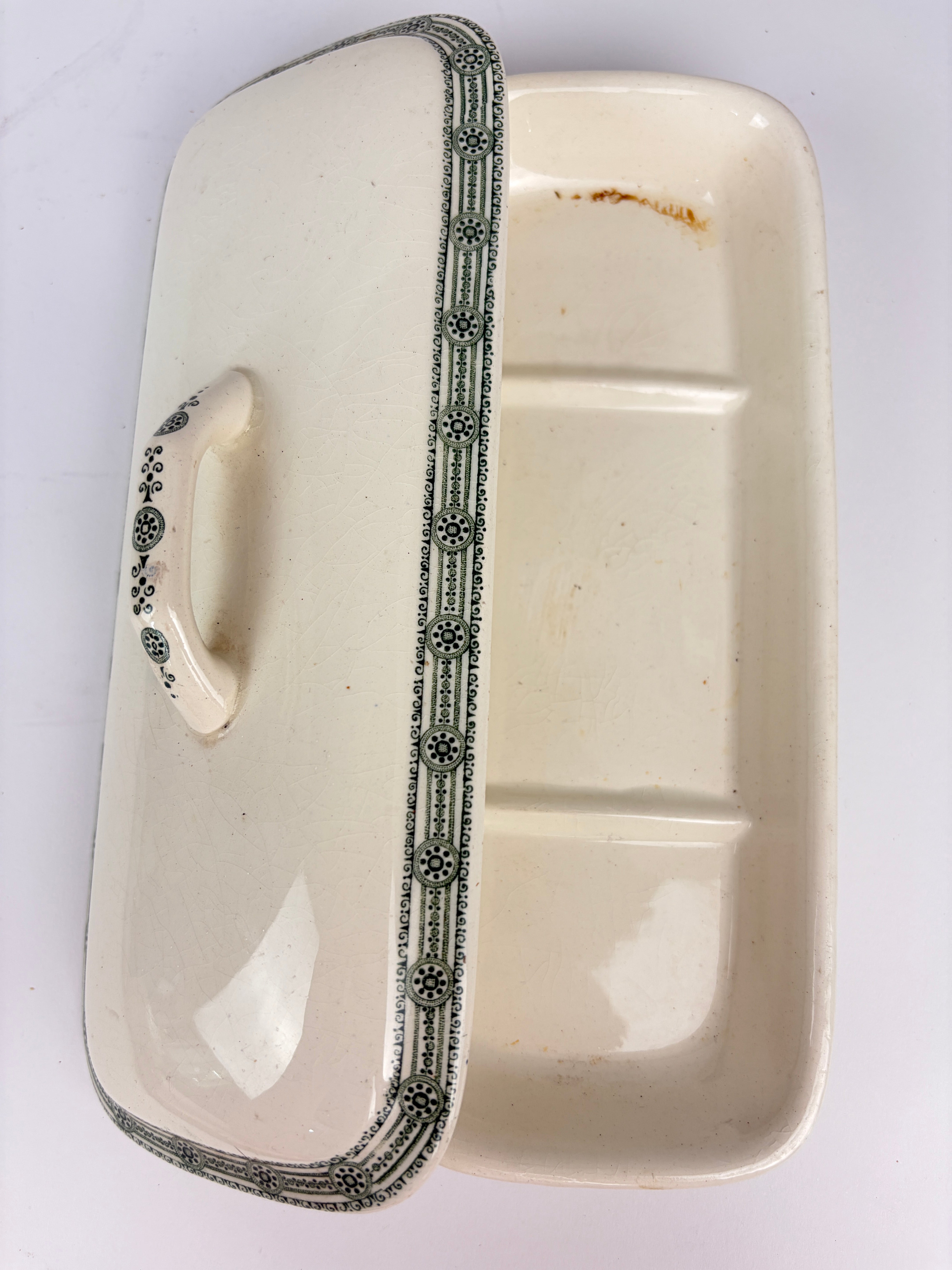 Porcelænsskrin m. låg, 22x9 cm