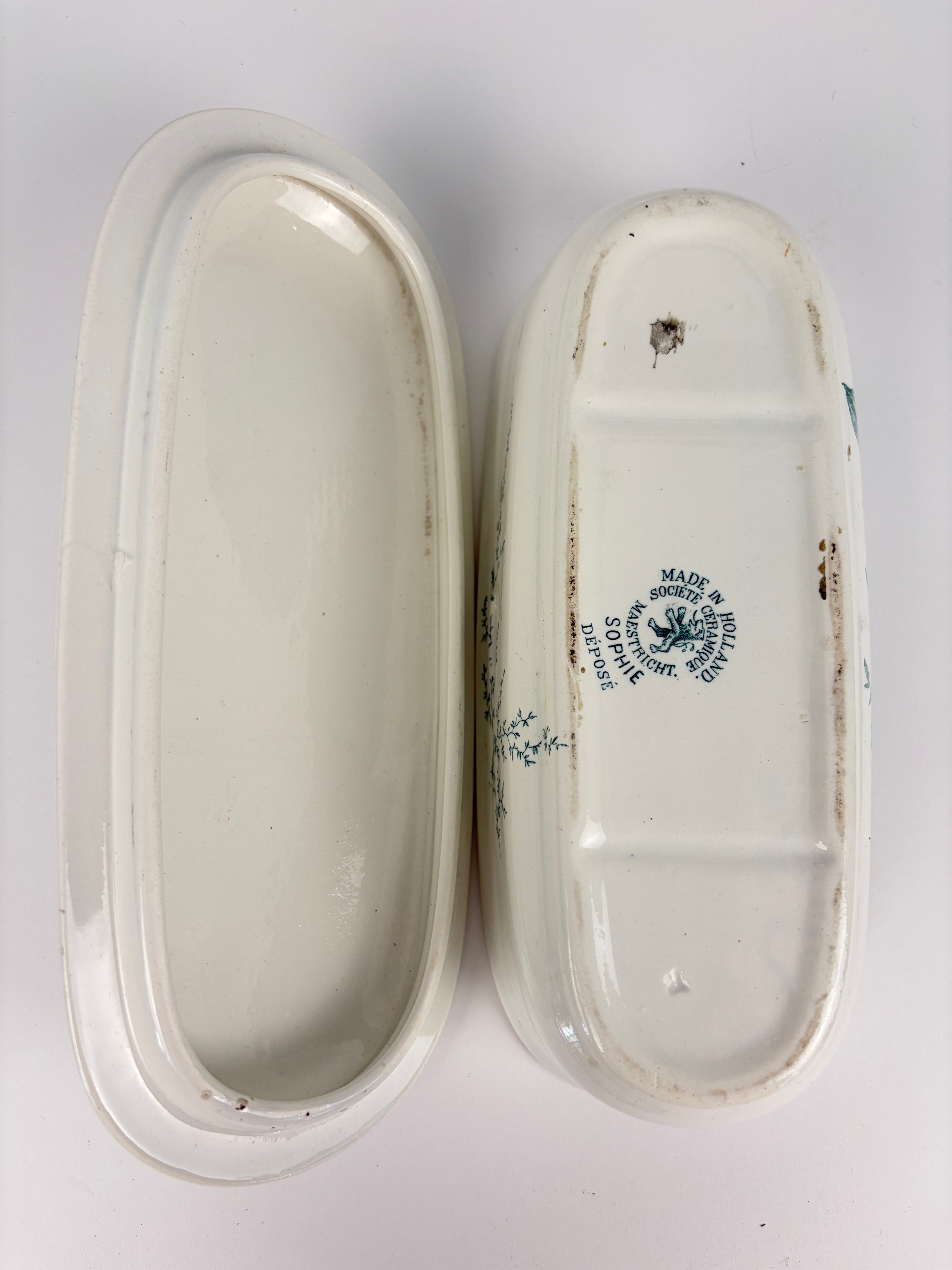 Porcelænsskrin m. låg, 21,5x9 cm