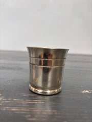 Æggebæger, H4,5 cm.