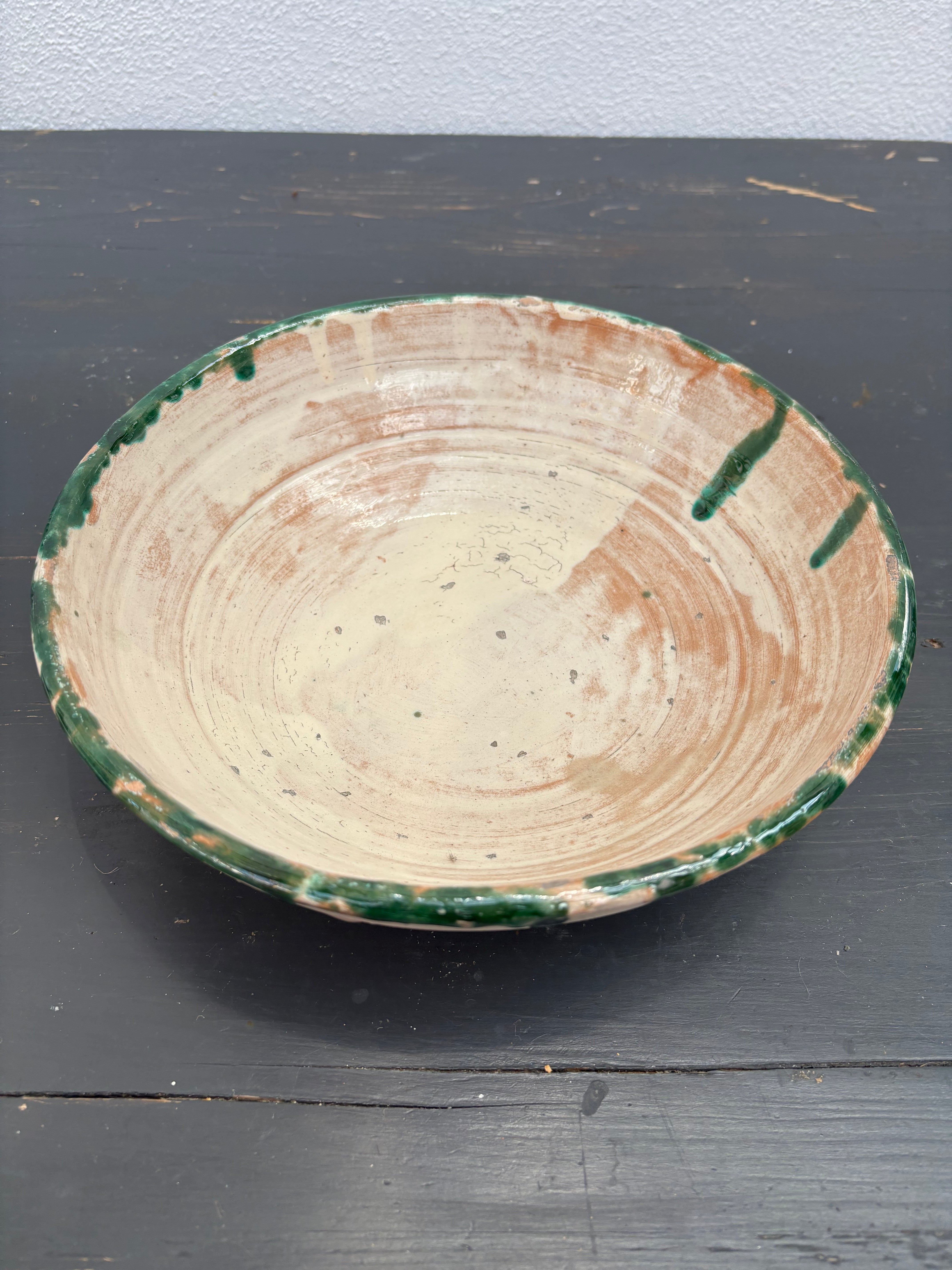 Italiensk skål, Ø24 cm.