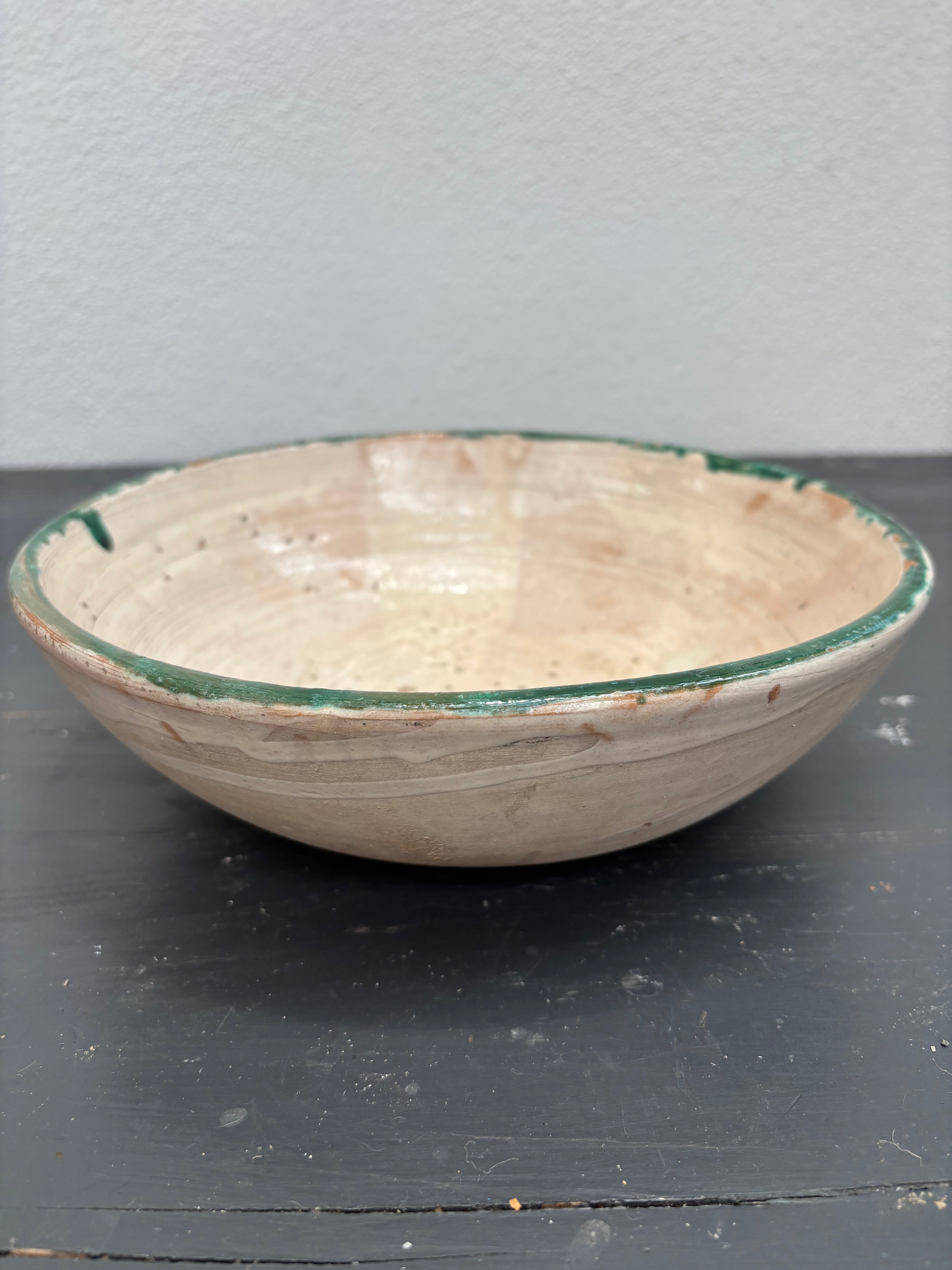 Italiensk skål, Ø24 cm.