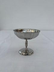 Isskål på høj fod