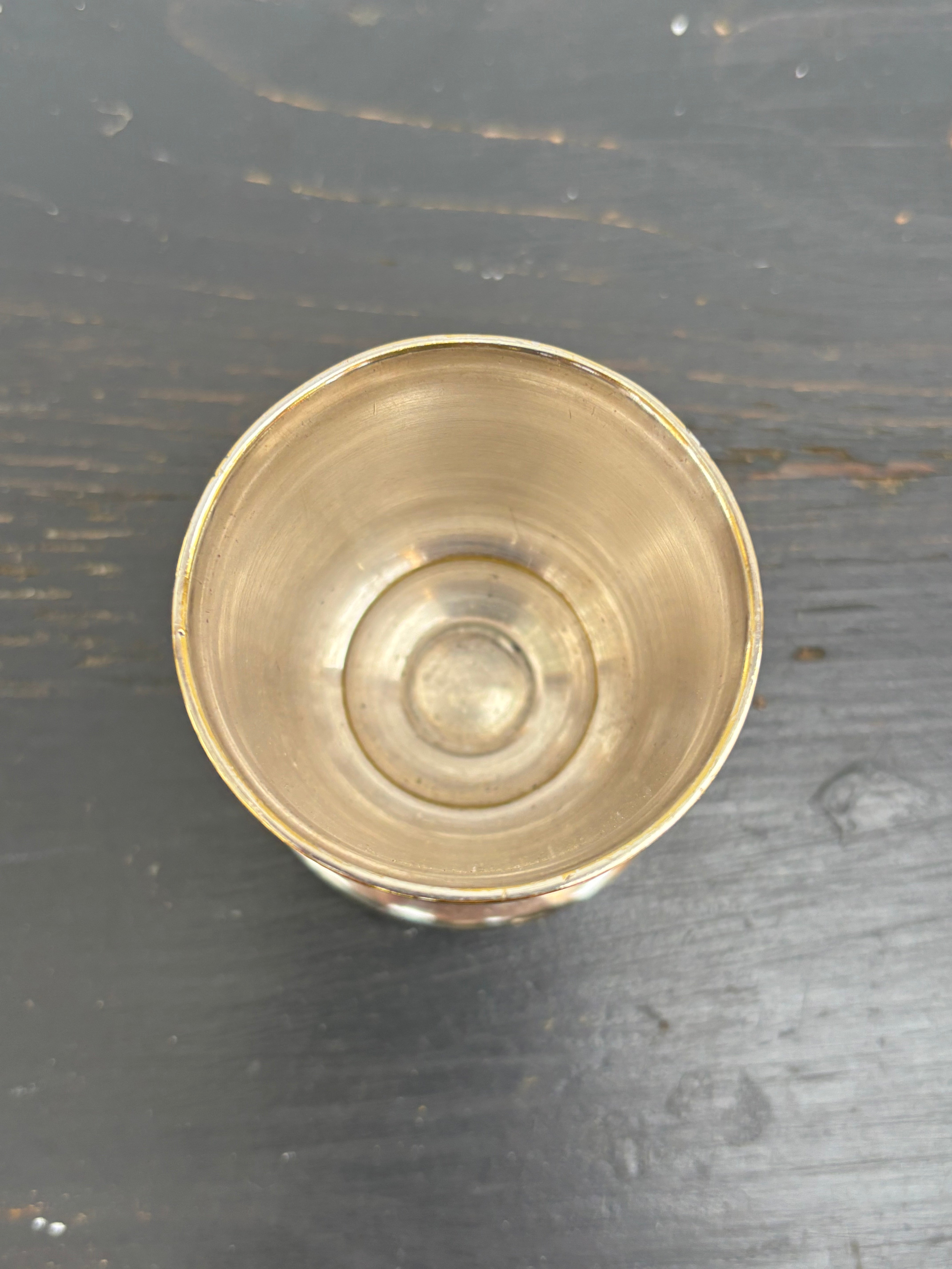Æggebæger, 5 cm