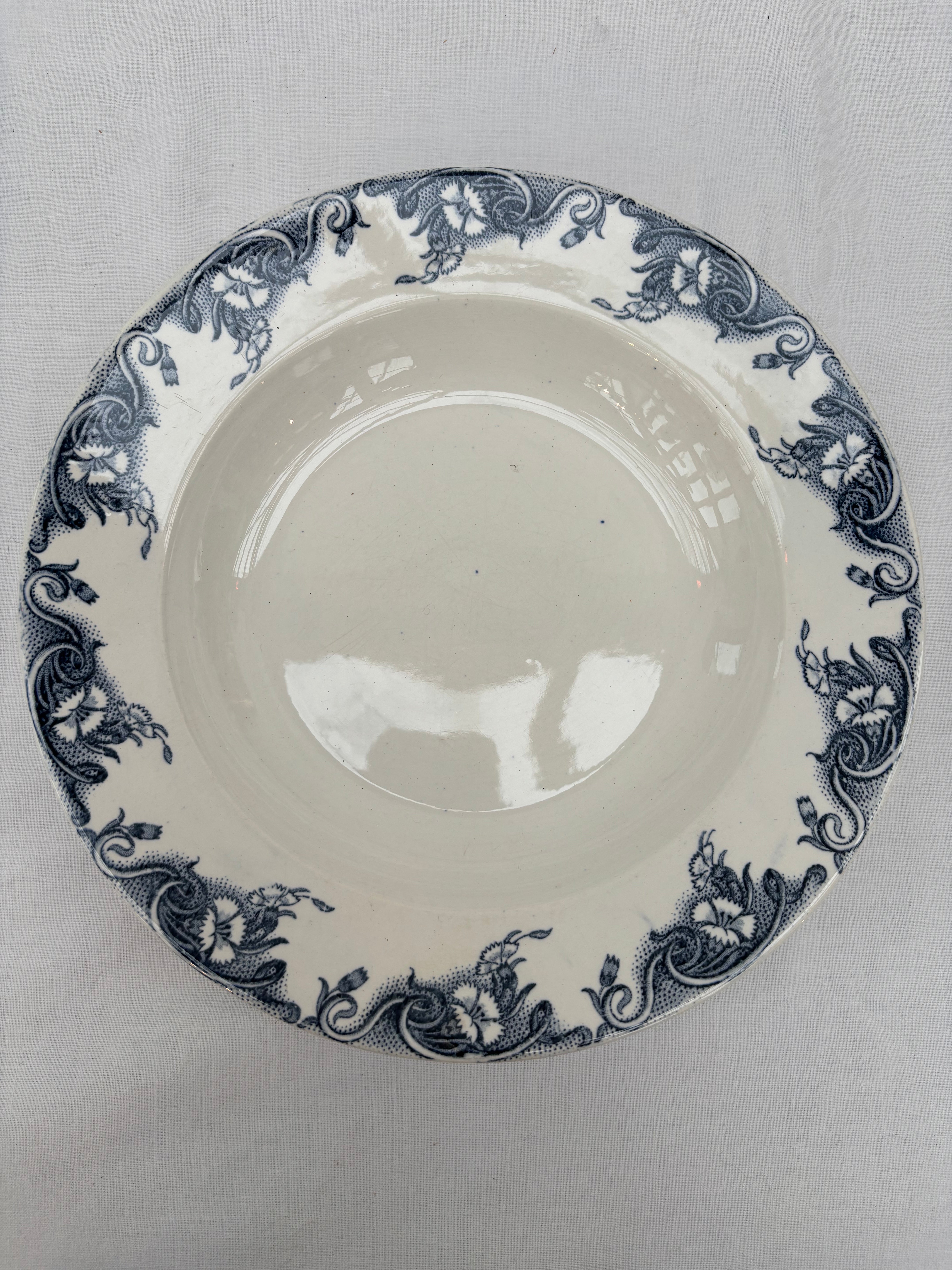 French deep plates Ø24 cm. 8 pcs.