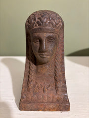 Buste i metal, h14 cm.