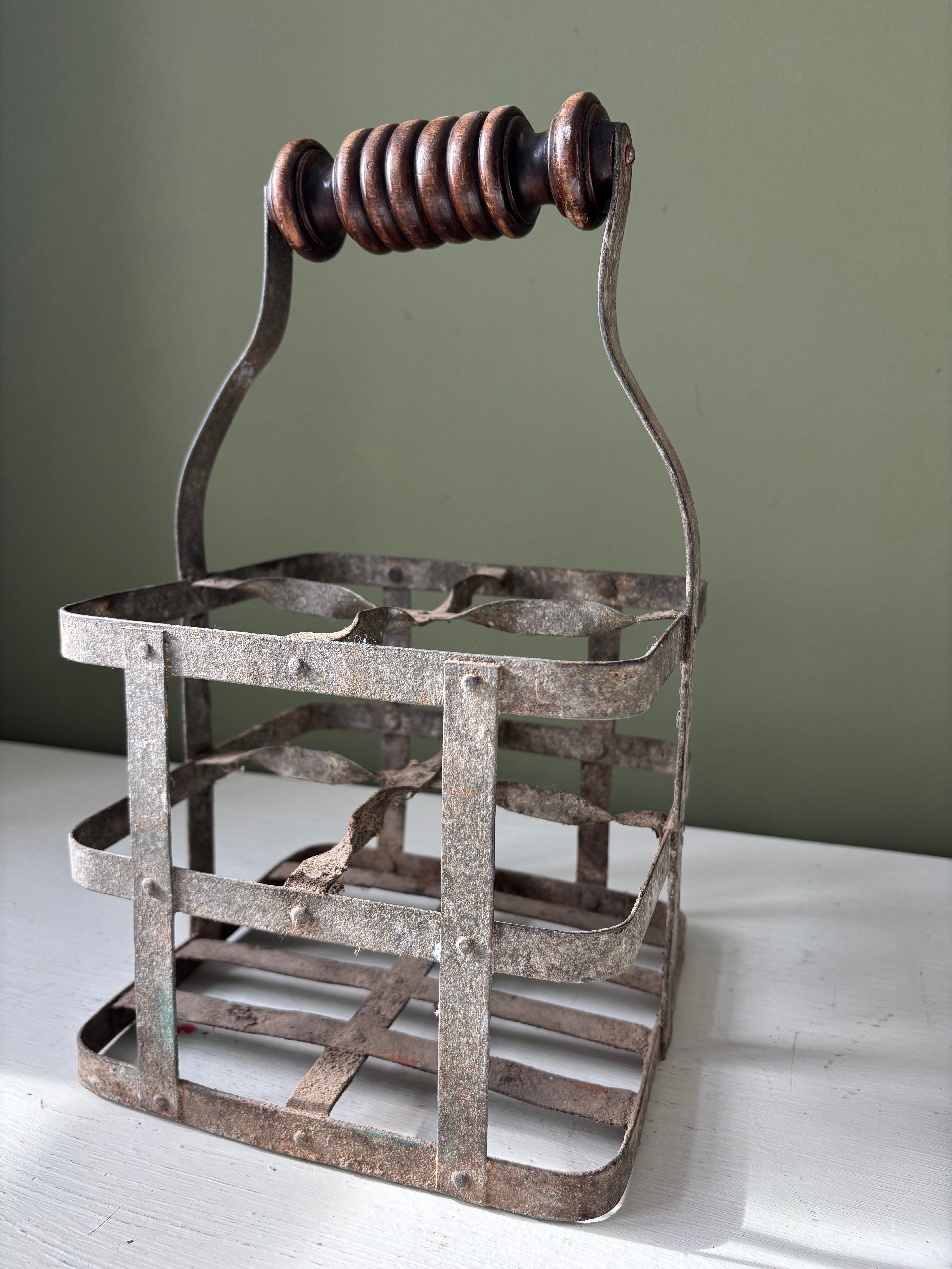 Bottle holder