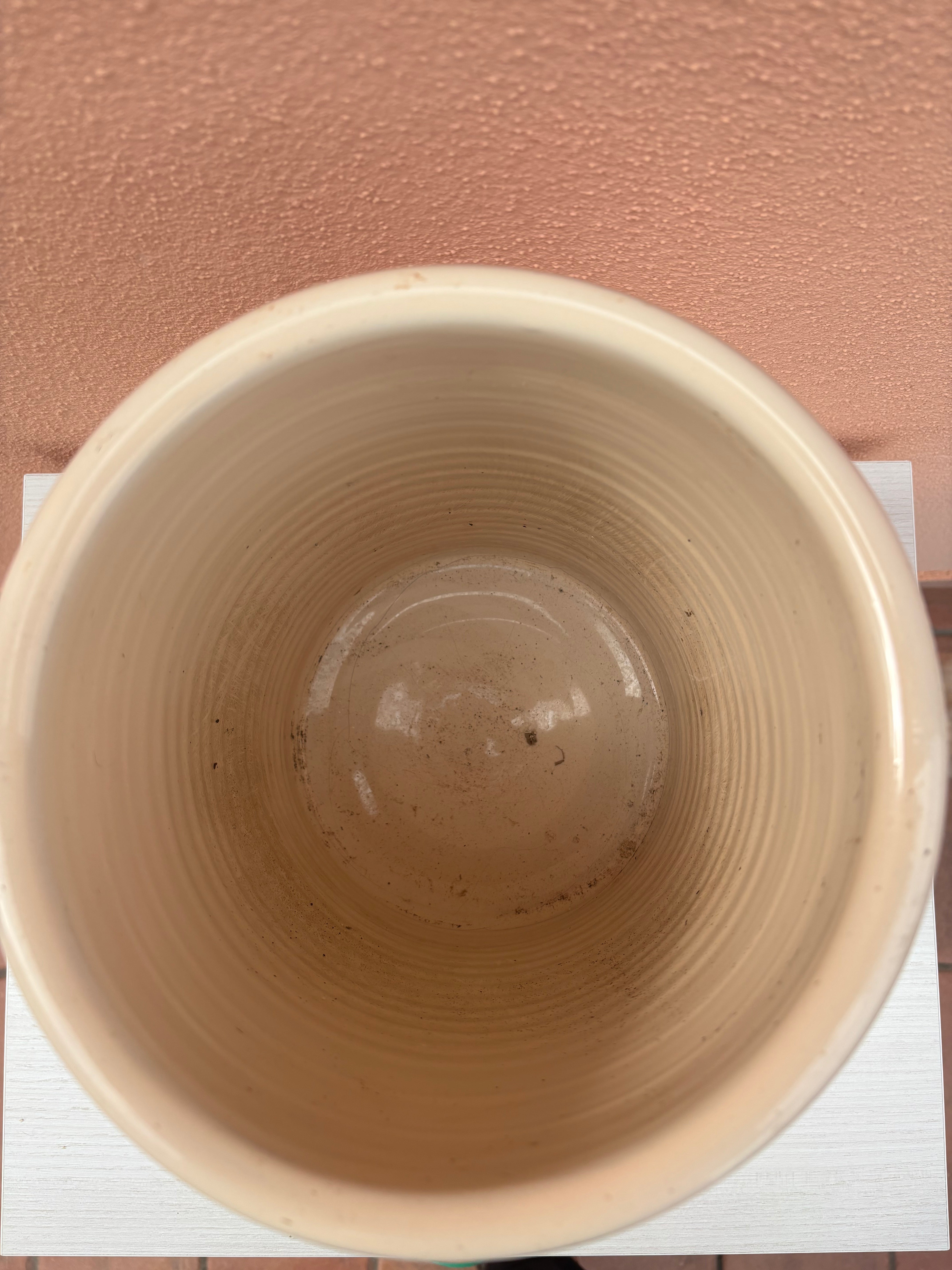 Italiensk krukke, h26 cm.