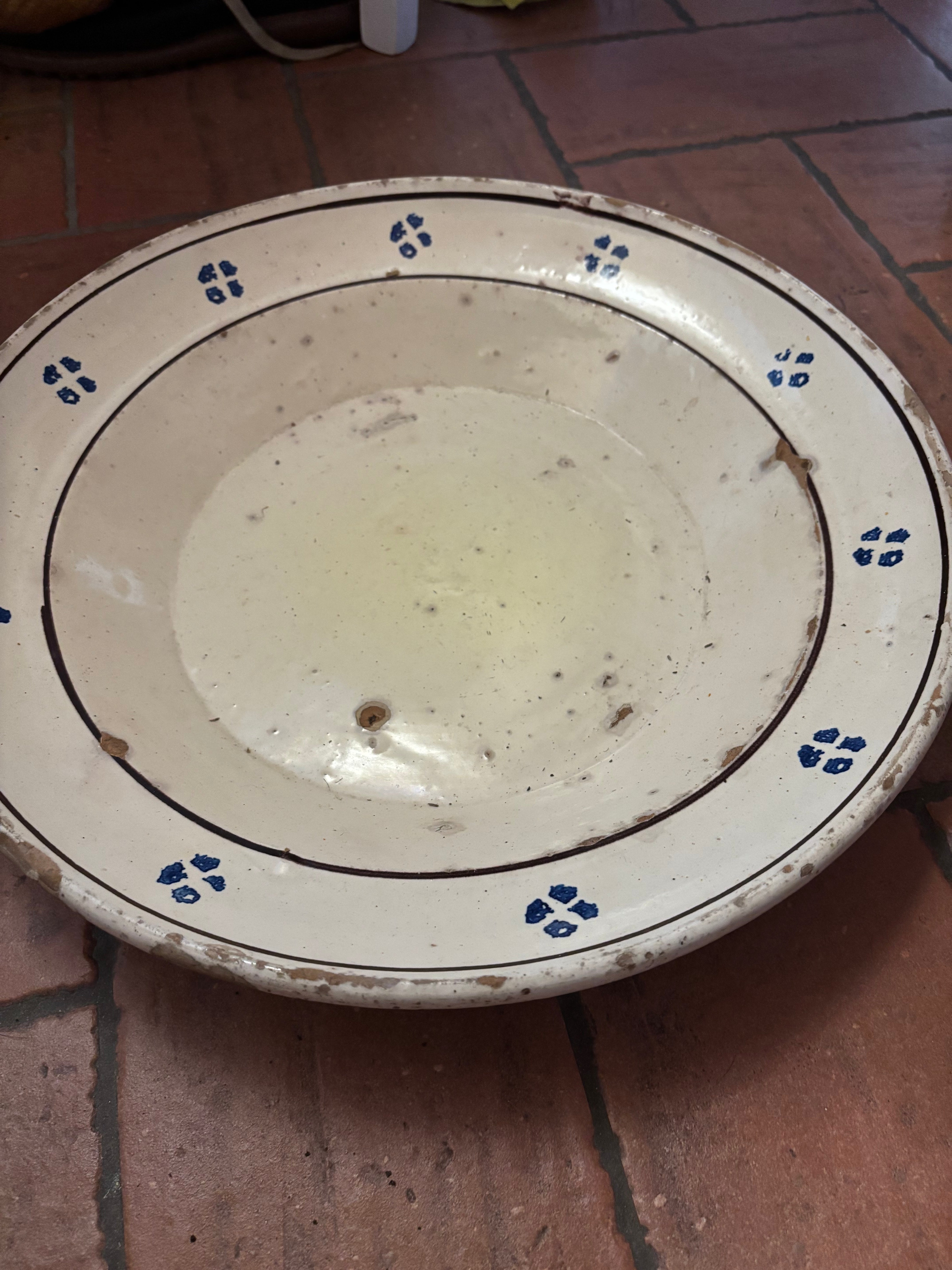 Italian dish, Ø40 cm.