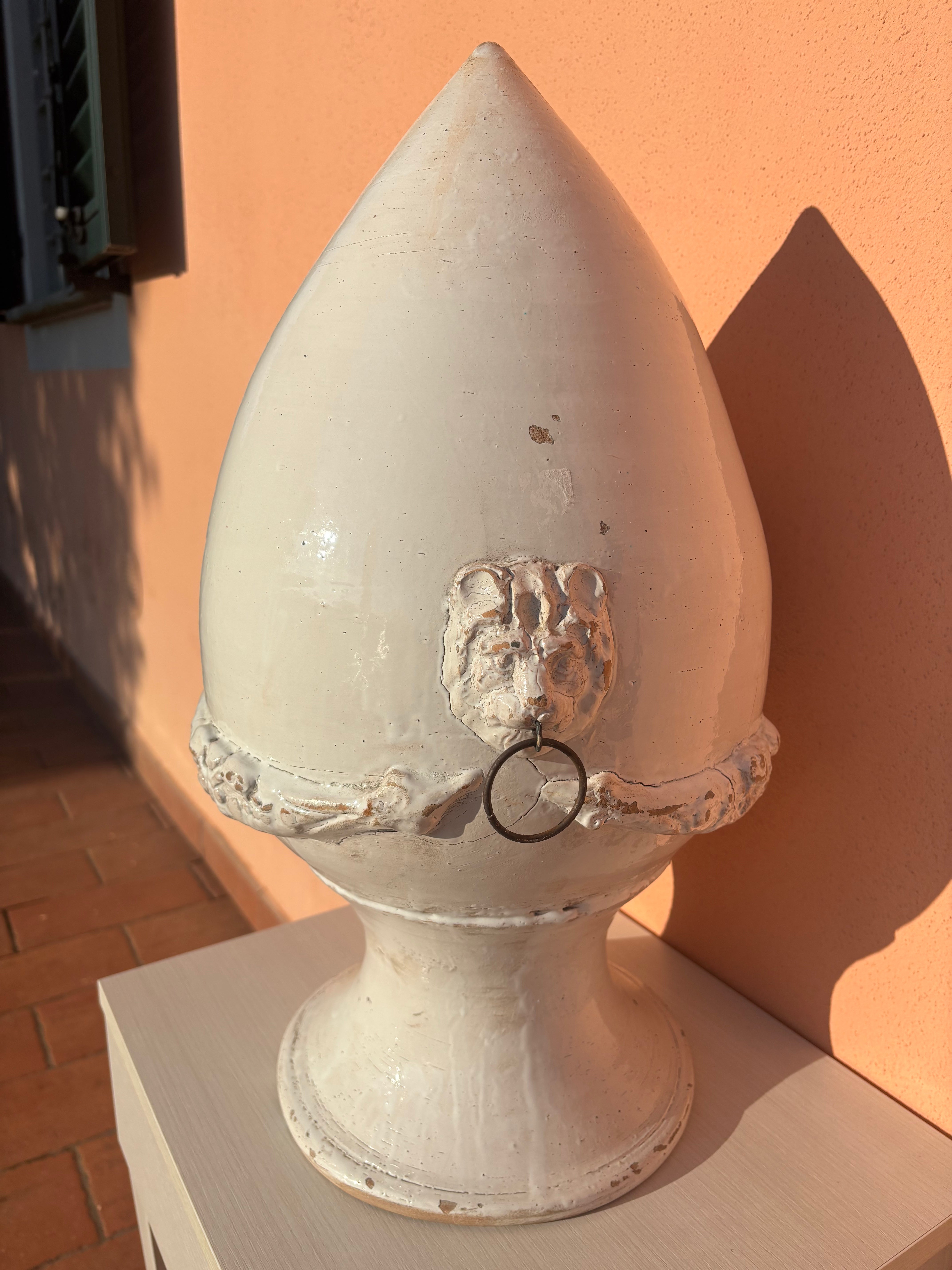 Italiensk hvis pumo, h55 cm.